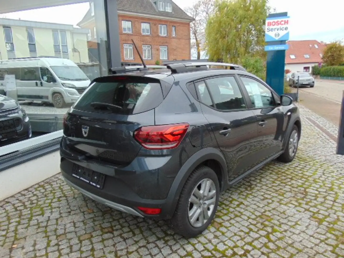 Dacia Sandero Sandero Stepway TCe 110 ULTIMATE Grau - 2
