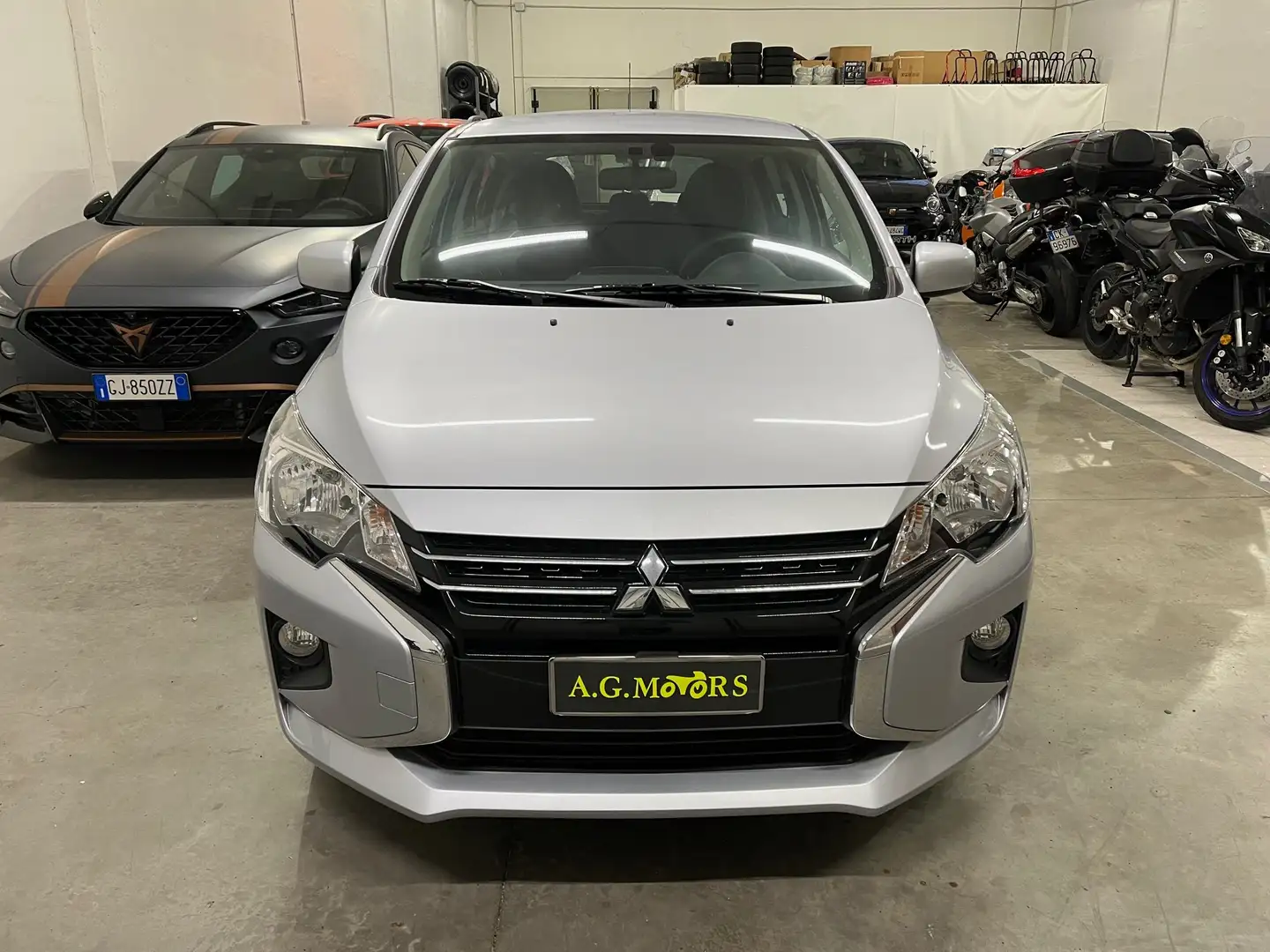 Mitsubishi Space Star SENZA VINCOLI DI FINANZIAMENTO Space Star II 1.2 Argento - 2