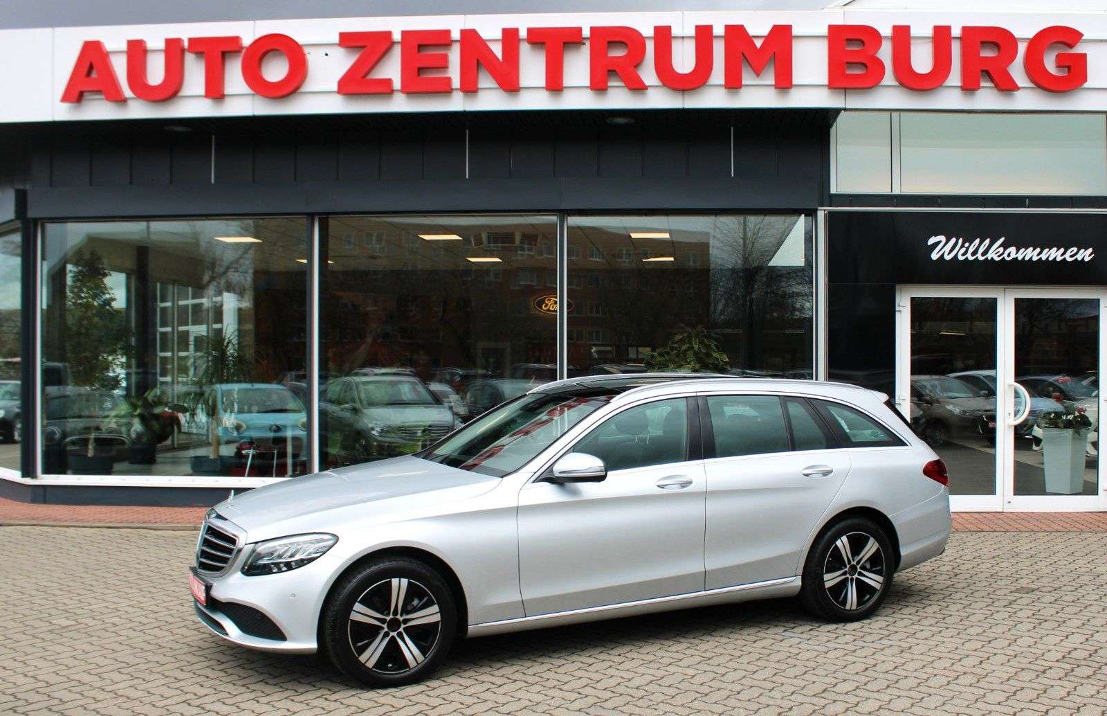 Mercedes-Benz C 200