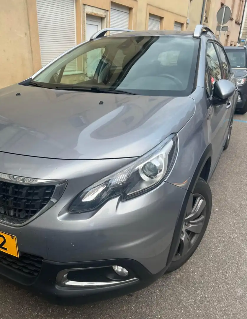 Peugeot 2008 1.2 PureTech S&S Signature 82 - 1