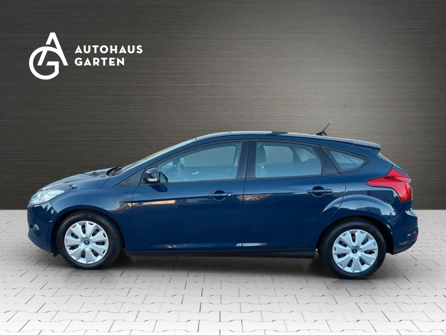 Ford Focus 1.6 TDCi Lim. Trend AHK Klima PDC Blau - 2