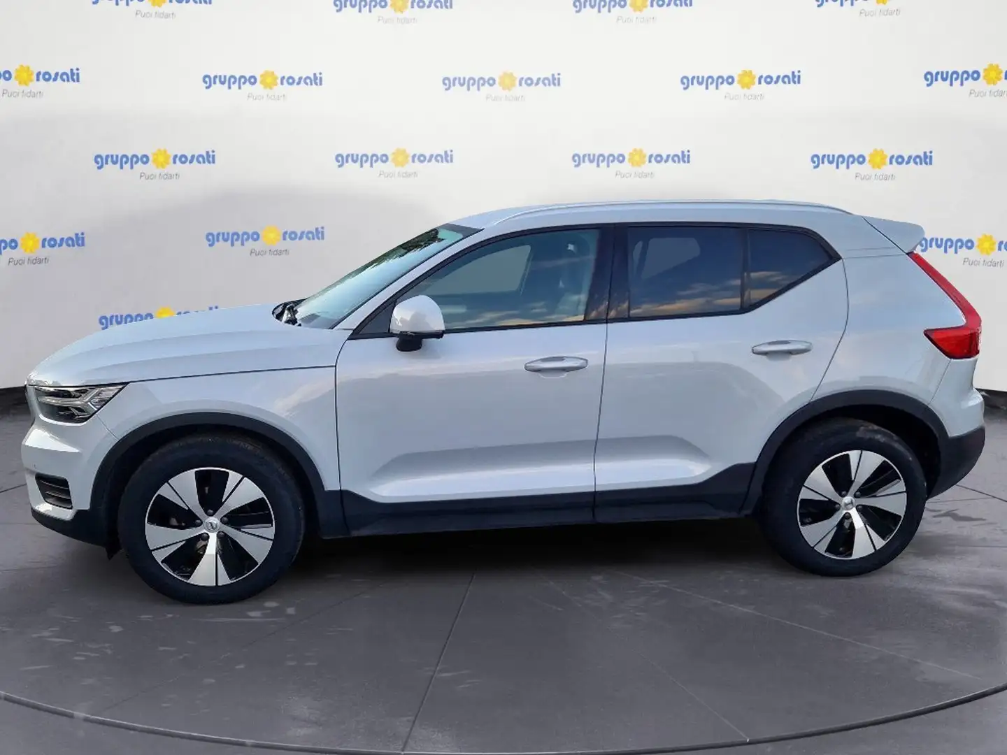 Volvo XC40 (2017-->) T2 Geartronic Momentum Pro Grigio - 2