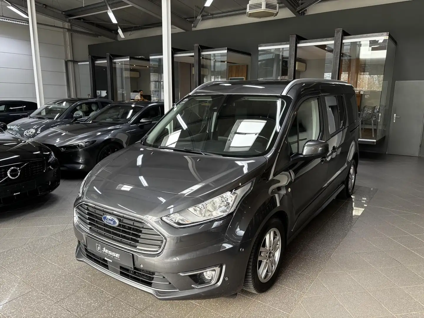 Ford Tourneo Connect Titanium ACC Pano AHK 7-Sitzer Gris - 1