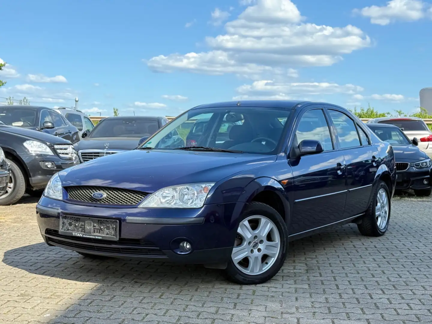 Ford Mondeo Ghia Automatik Klima elek.Fenster TÜV neu Blau - 1