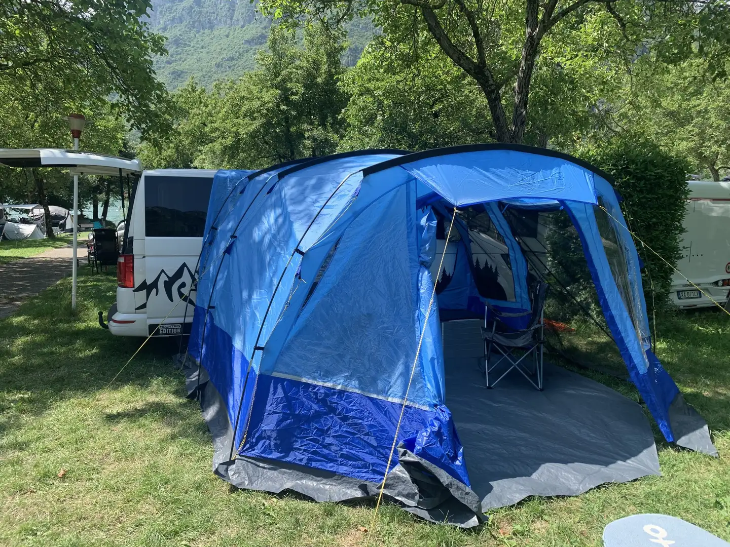 Volkswagen T6 Transporter Kurz BlueMotion Weiß - 2