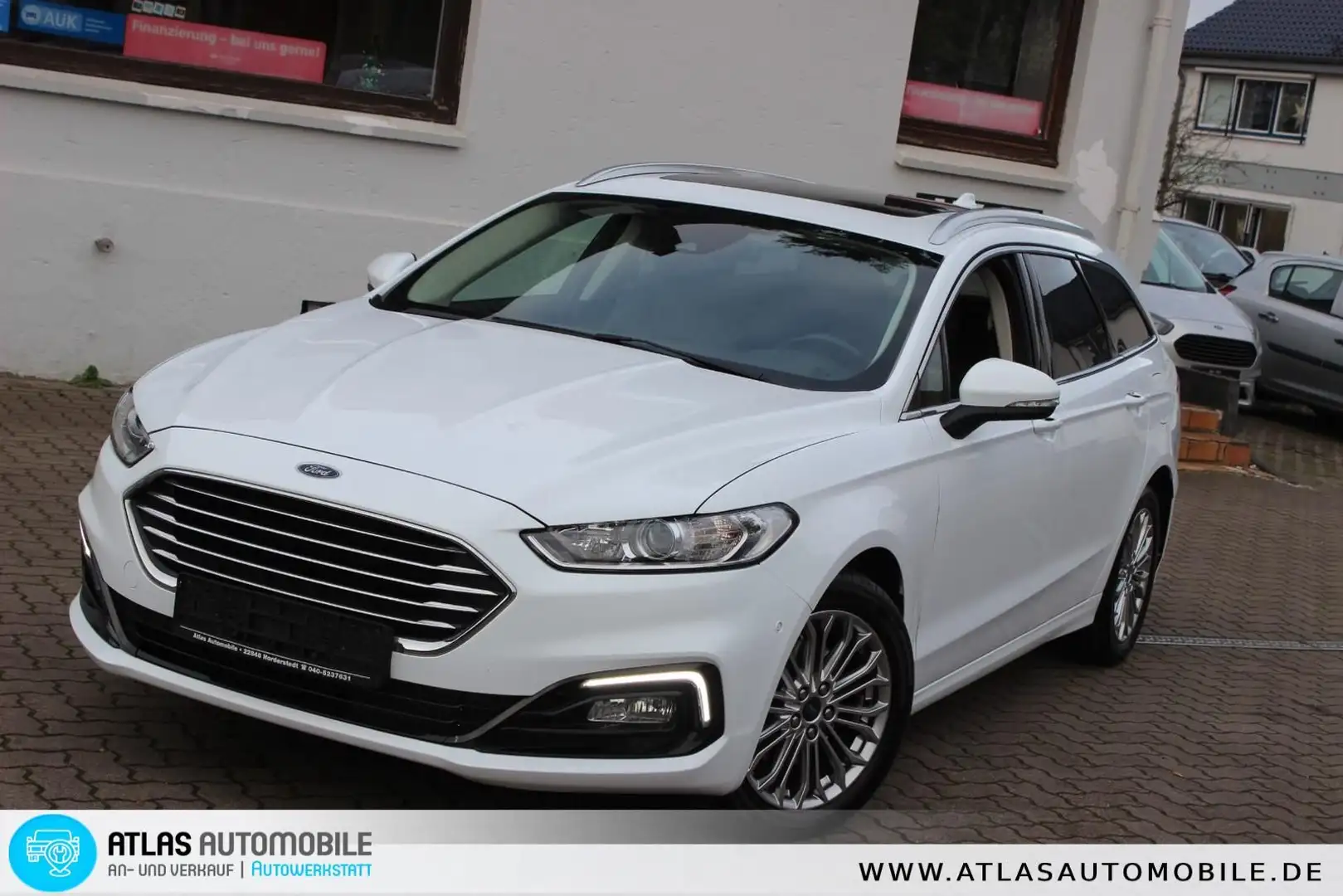 Ford Mondeo Turnier 2,0 EcoBlue Auto LEDER=NAVI=PANOR Weiß - 1