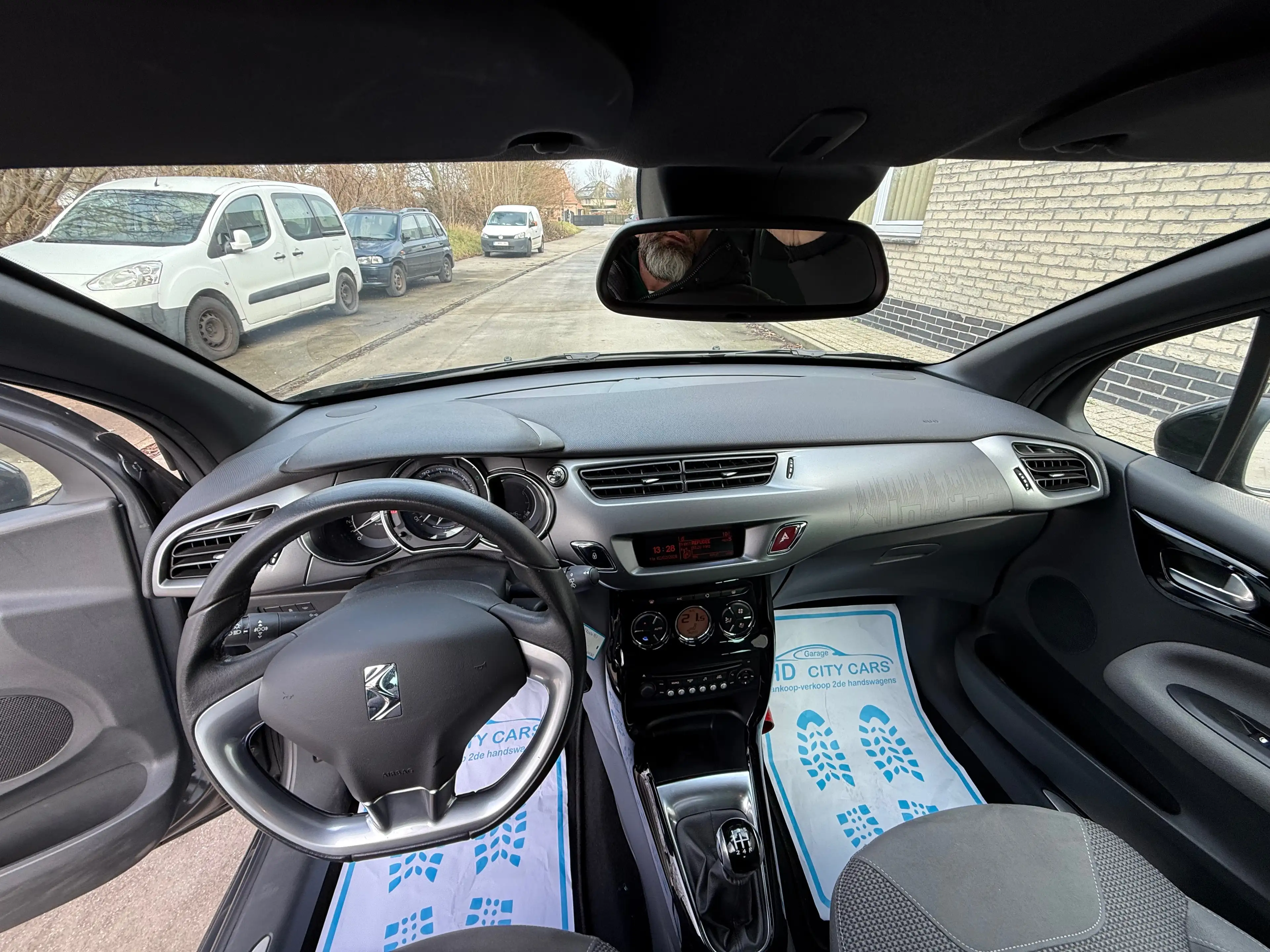 Citroen DS3 DS3 1.2i Pure tech Chic — photo 15