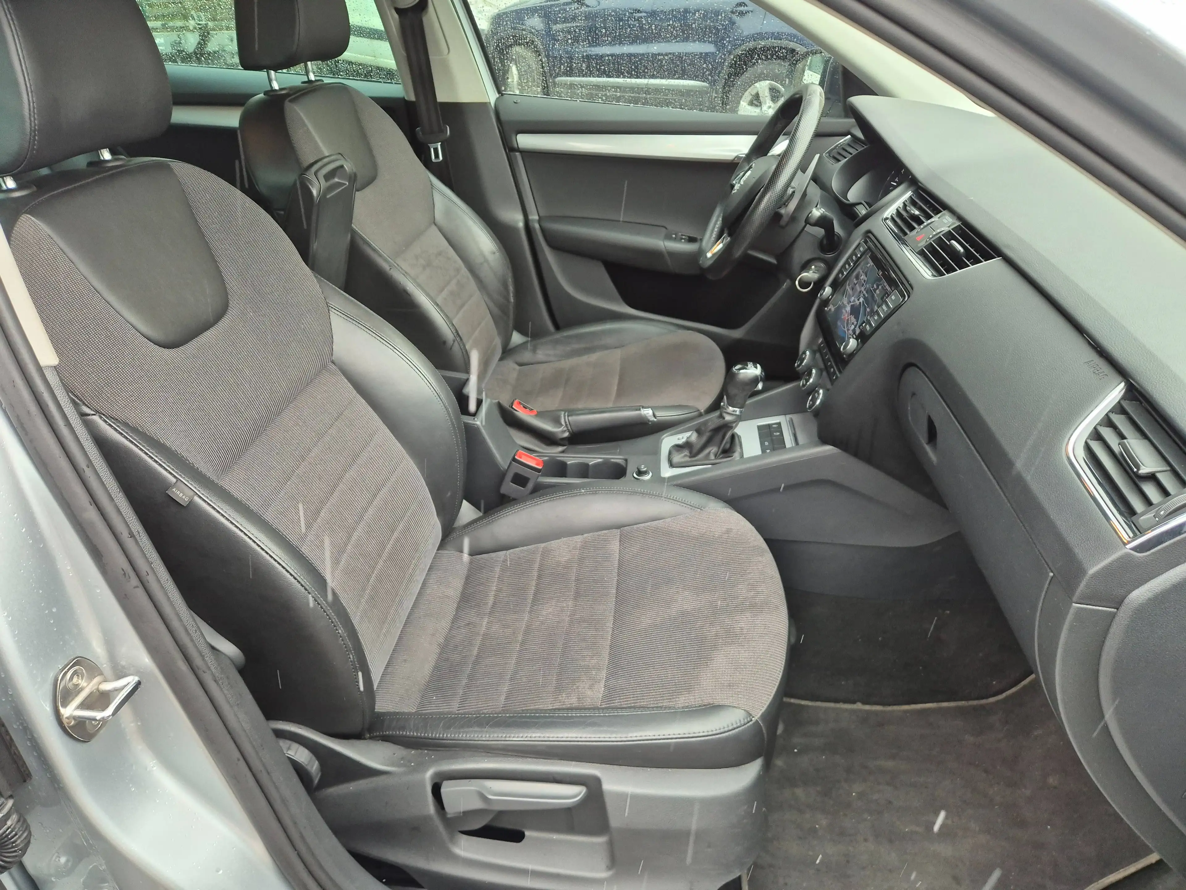 Skoda Octavia Style 2.0 TDI DSG — photo 10