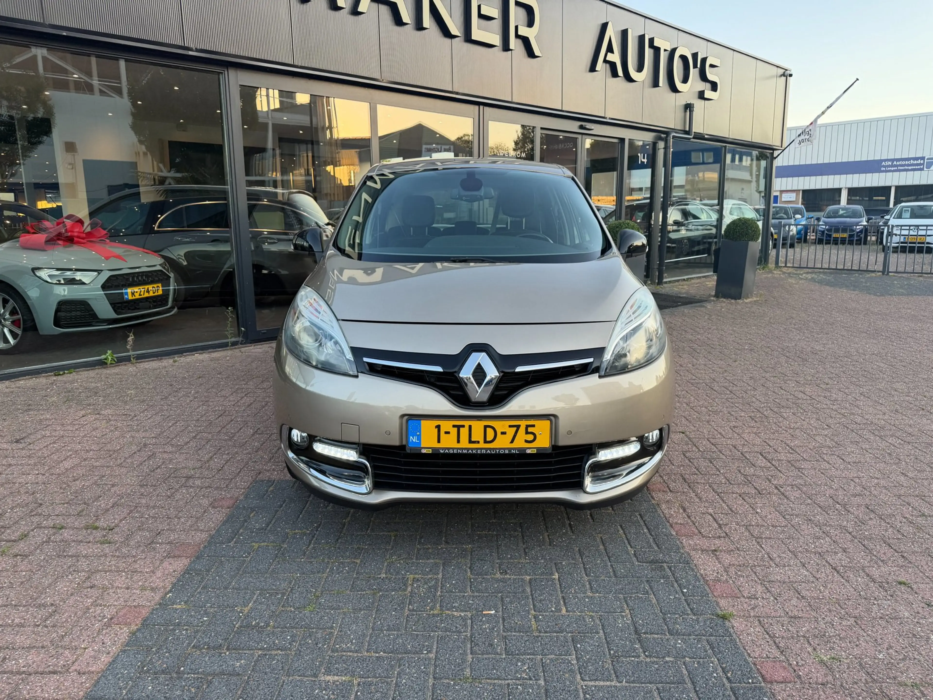 Renault Scenic 1.2 TCe Bose Clima|Cruise|NAVI|Camera|Trekhaak — photo 5