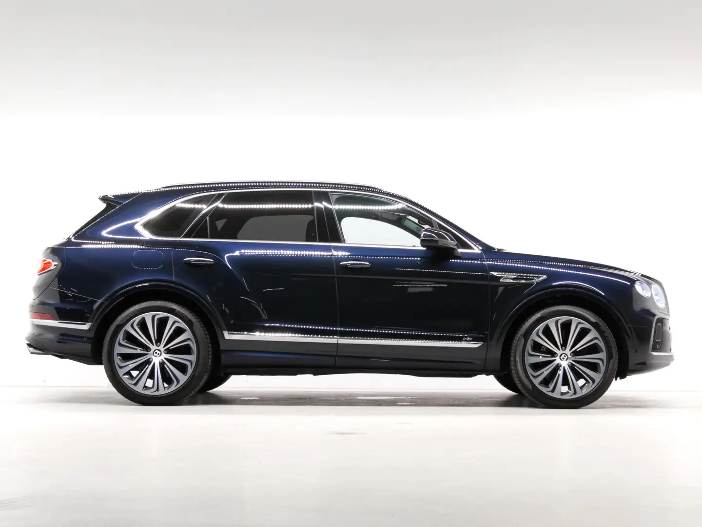 Bentley Bentayga 4.0 V8 NAIM | TOURING | COMFORT SEATS Bleu - 2