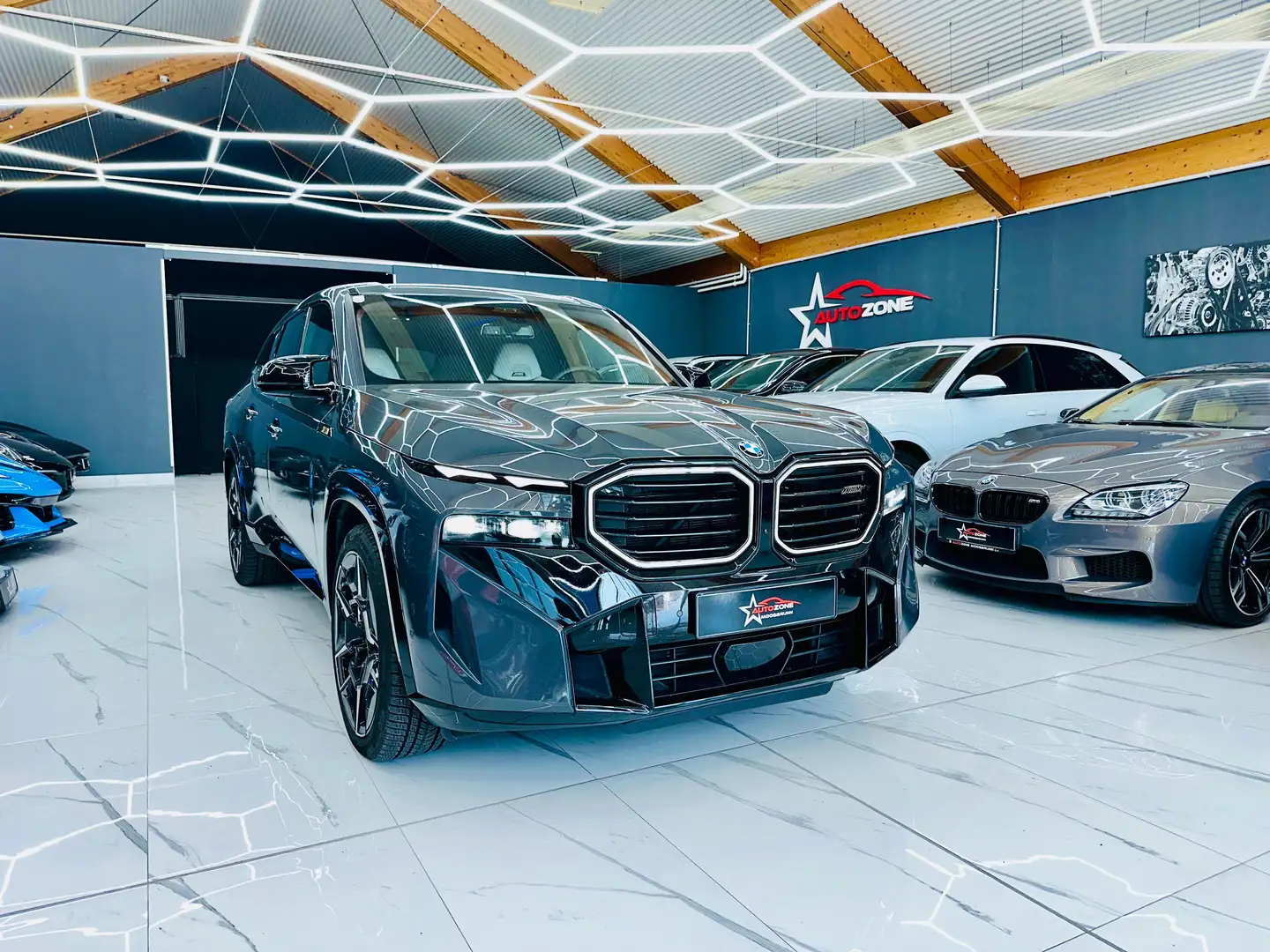 BMW XM XM TOP AUSSTATTUNG !!! Grau - 1