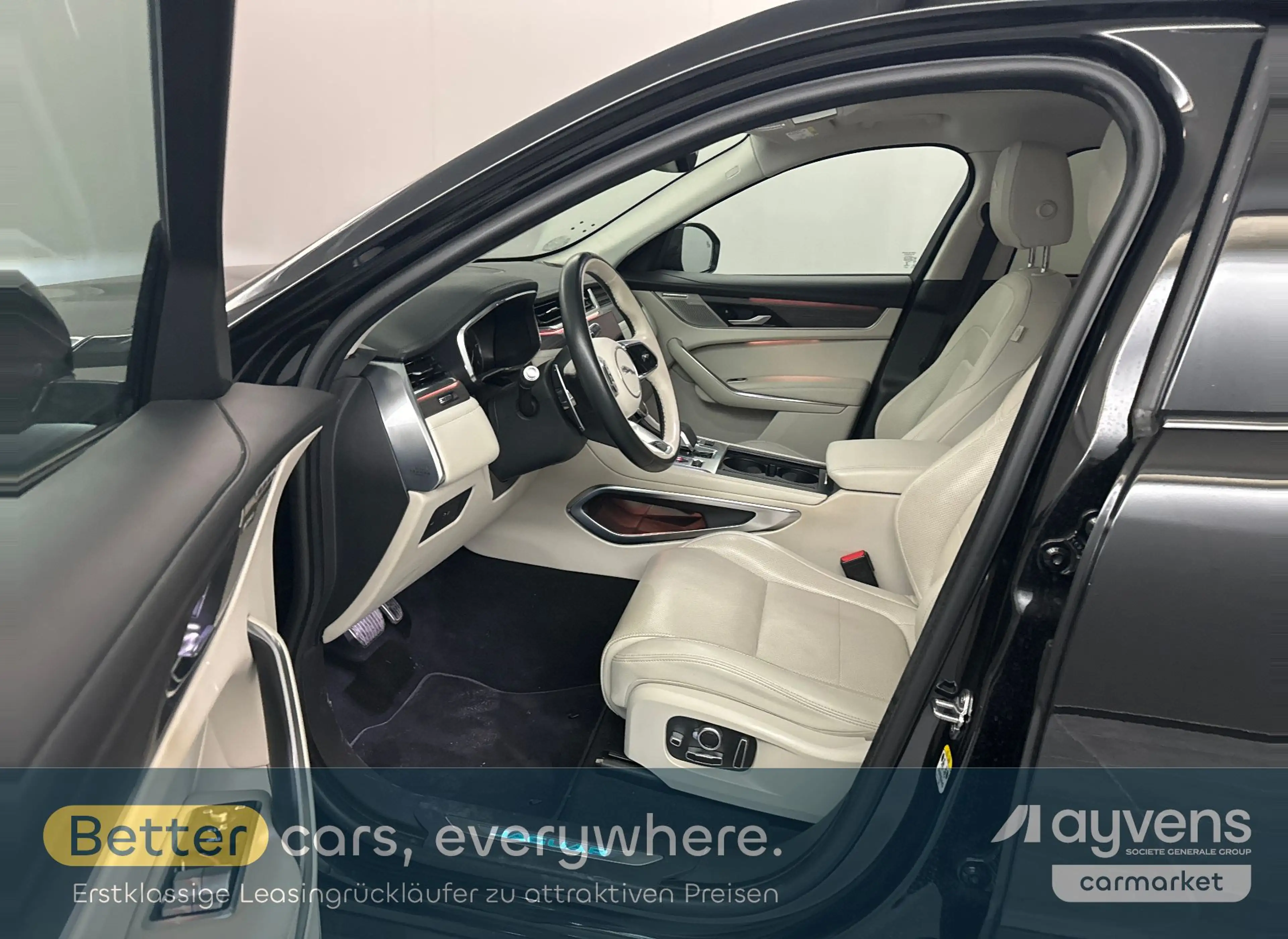 Jaguar F-Pace D300 AWD — photo 9