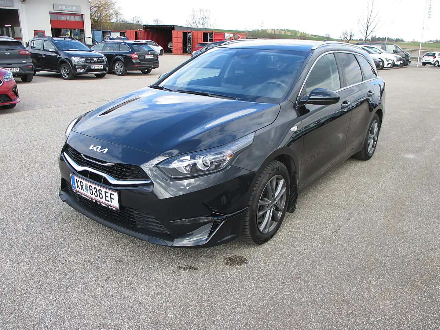 Kia Ceed SW / cee'd SW ceed SW 1,6 CRDi SCR ISG Silber 48V DCT Schwarz - 1