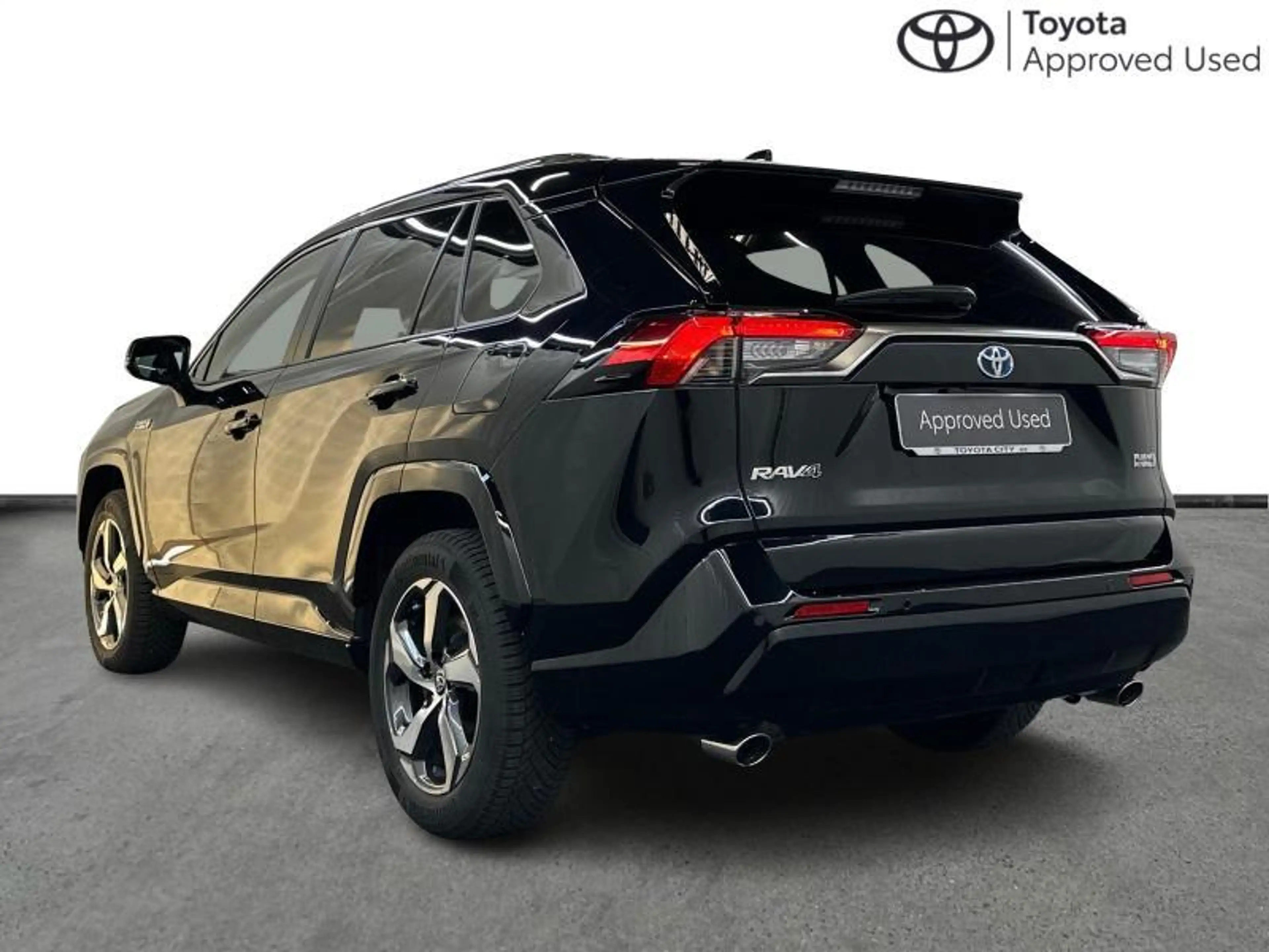 Toyota RAV4 Premium Plus PHEV AWD — photo 2