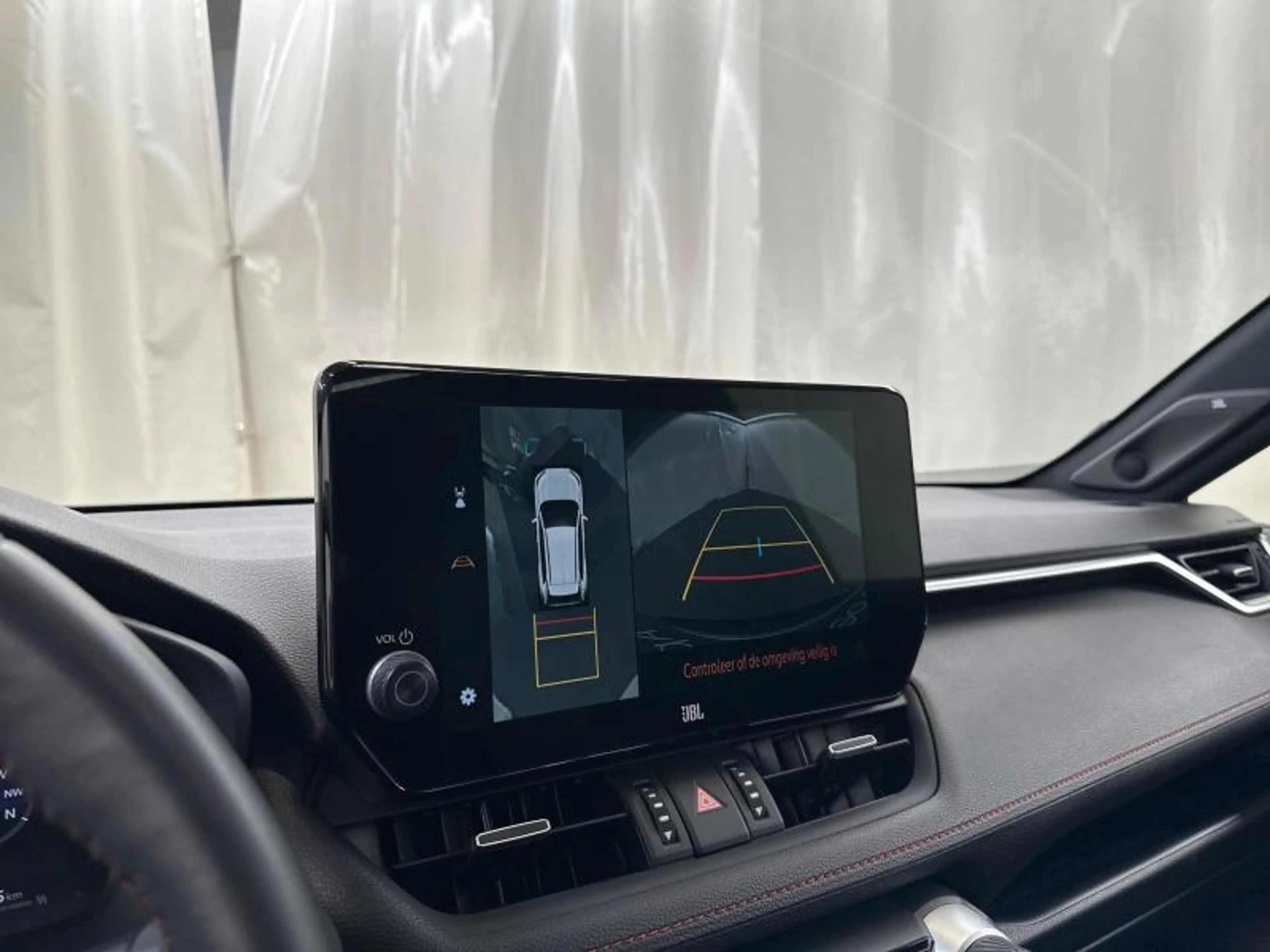 Toyota RAV4 Premium Plus PHEV AWD — photo 24