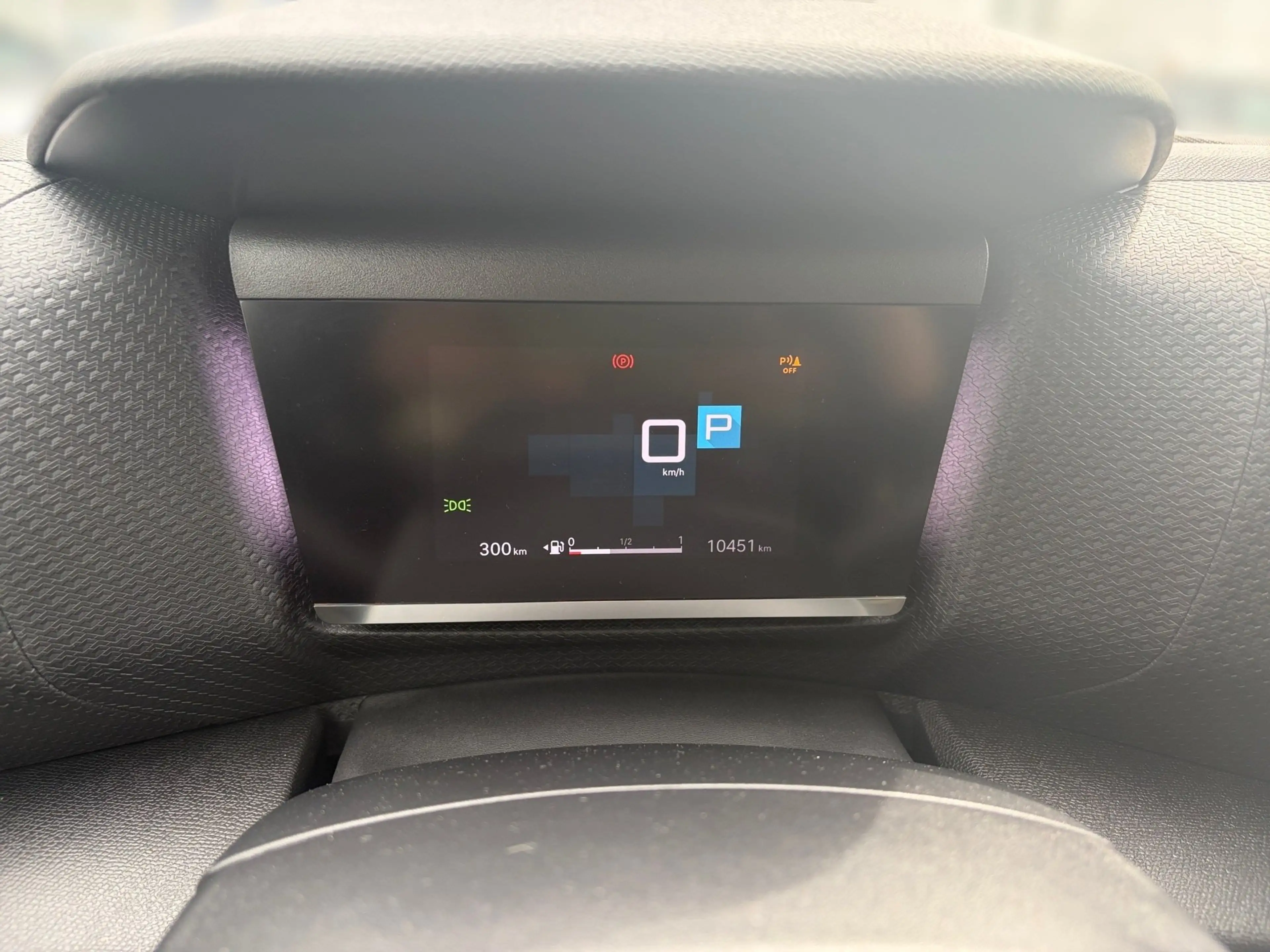 Citroen C4 X 1.2 PureTech 130 S&S Shine KeyLess LED Navi — photo 5