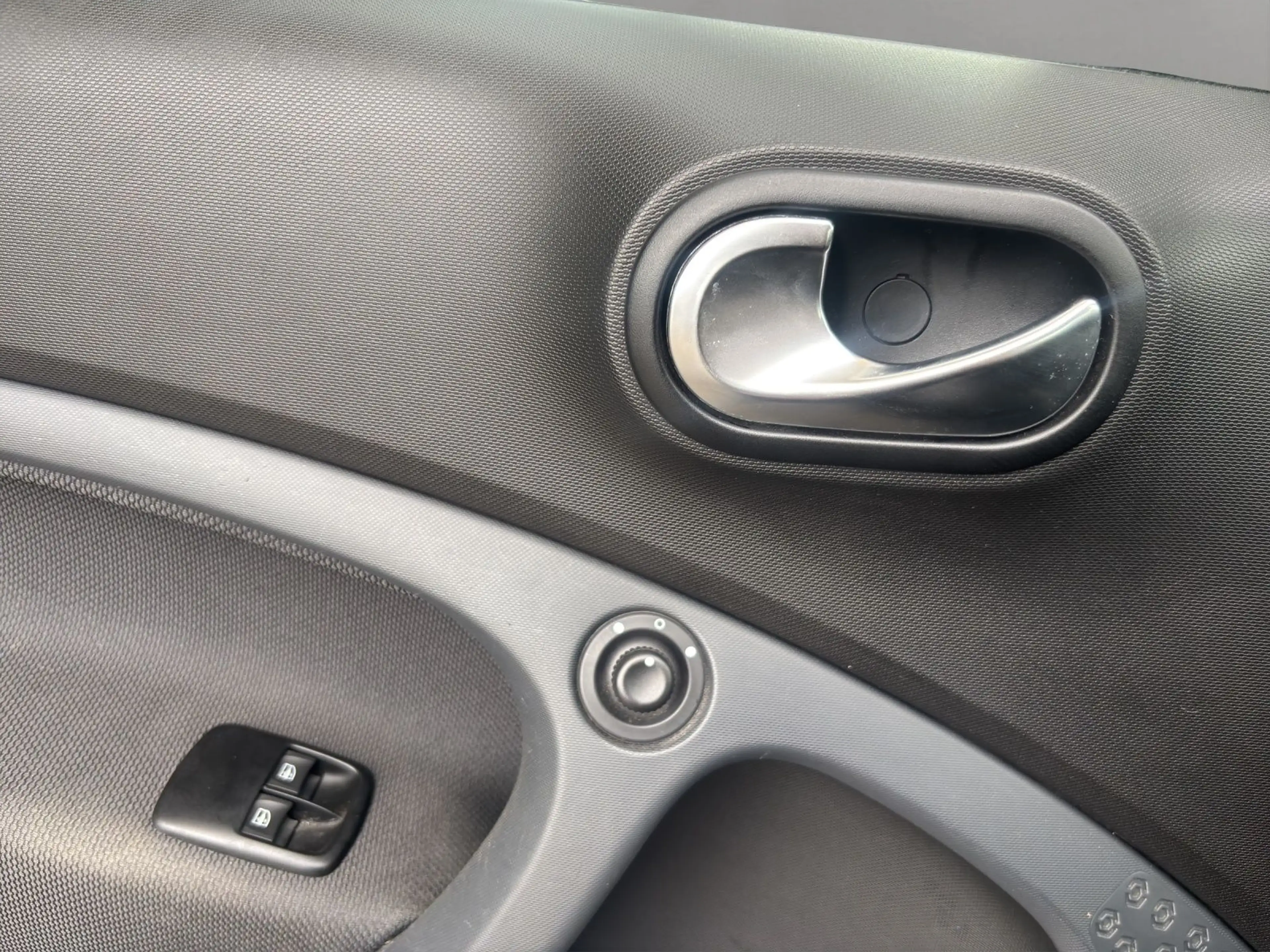 smart forTwo Fortwo Cabrio Passion Twinamic JBL Sitzheizung — photo 11