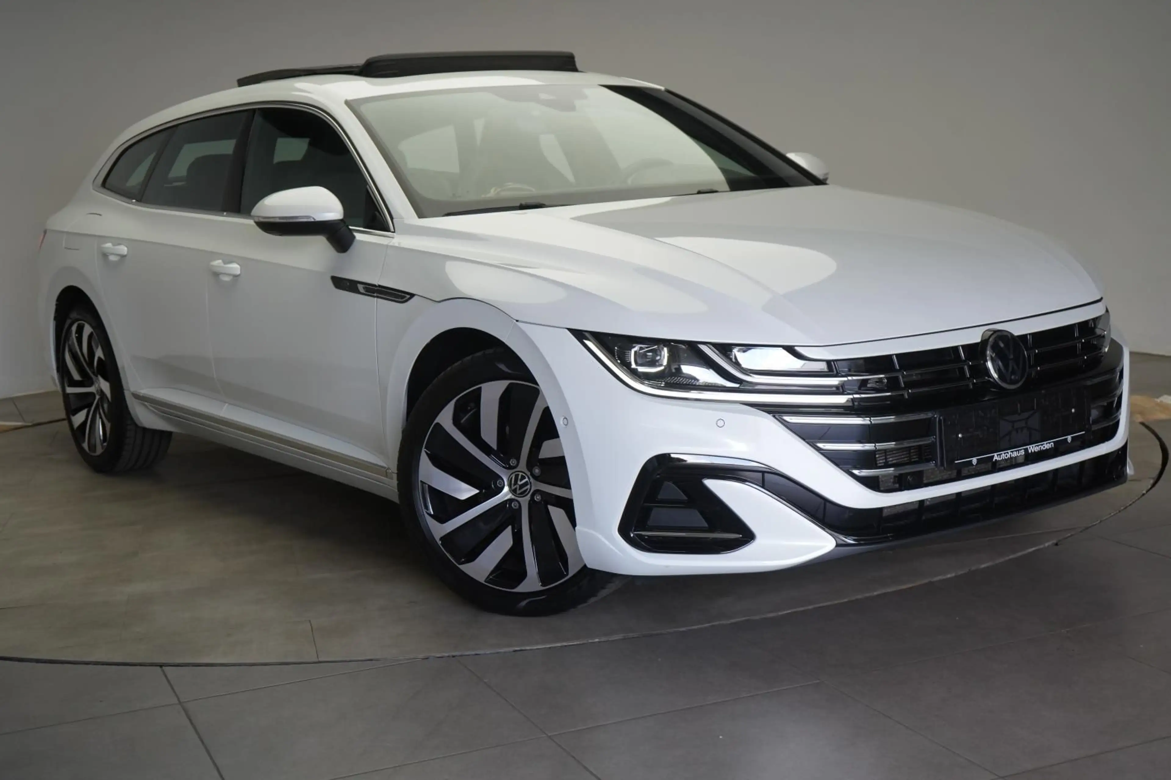 Volkswagen Arteon Shooting Brake 1.4 eHybrid DSG R-Line Pan