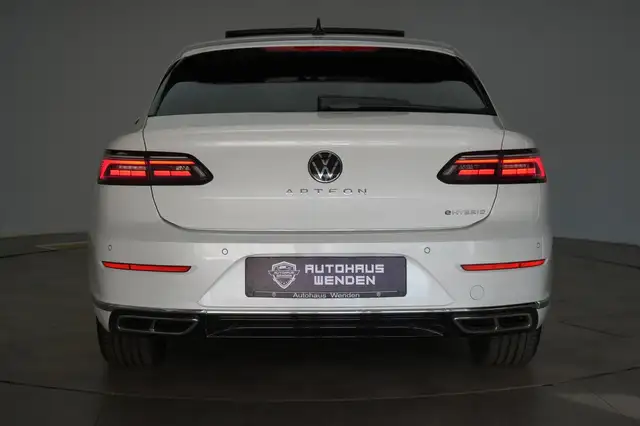 Volkswagen Arteon view 5