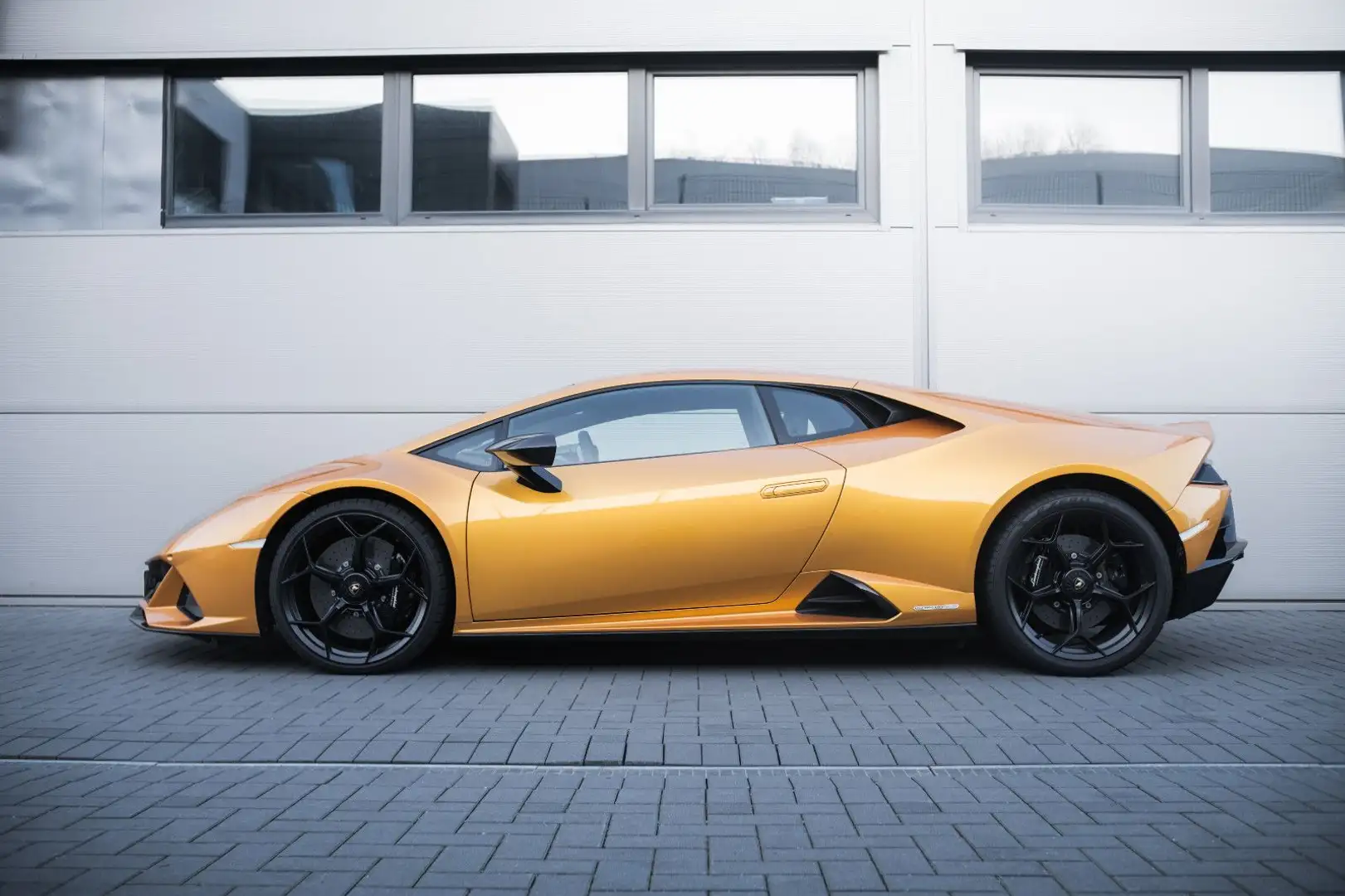 Lamborghini Huracán EVO.Style-Paket-Sonderfarbe-Carbon Si. Oro - 1