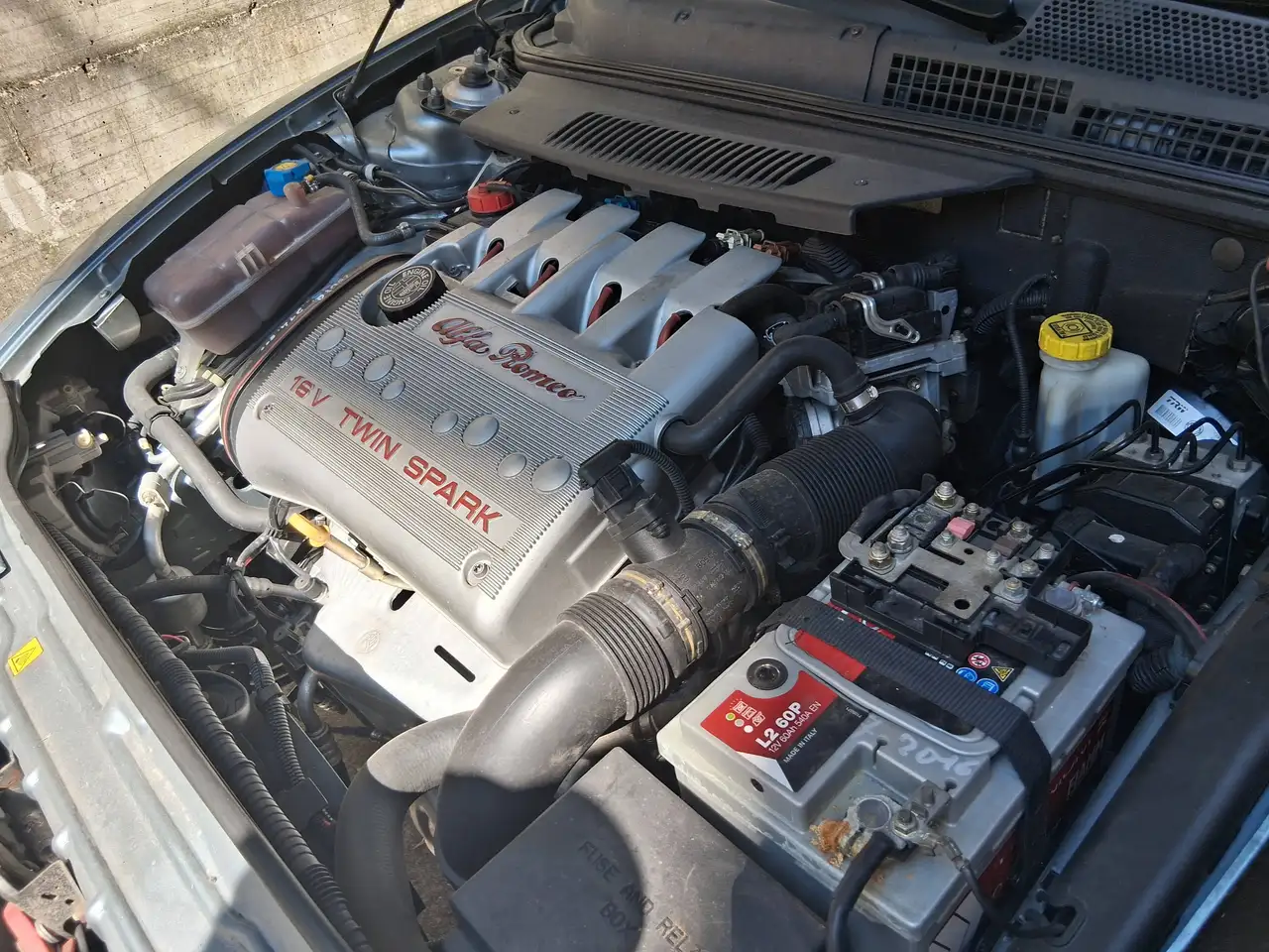 Alfa Romeo 147 3p 1.6 ts Distinctive 105cv, foto 6