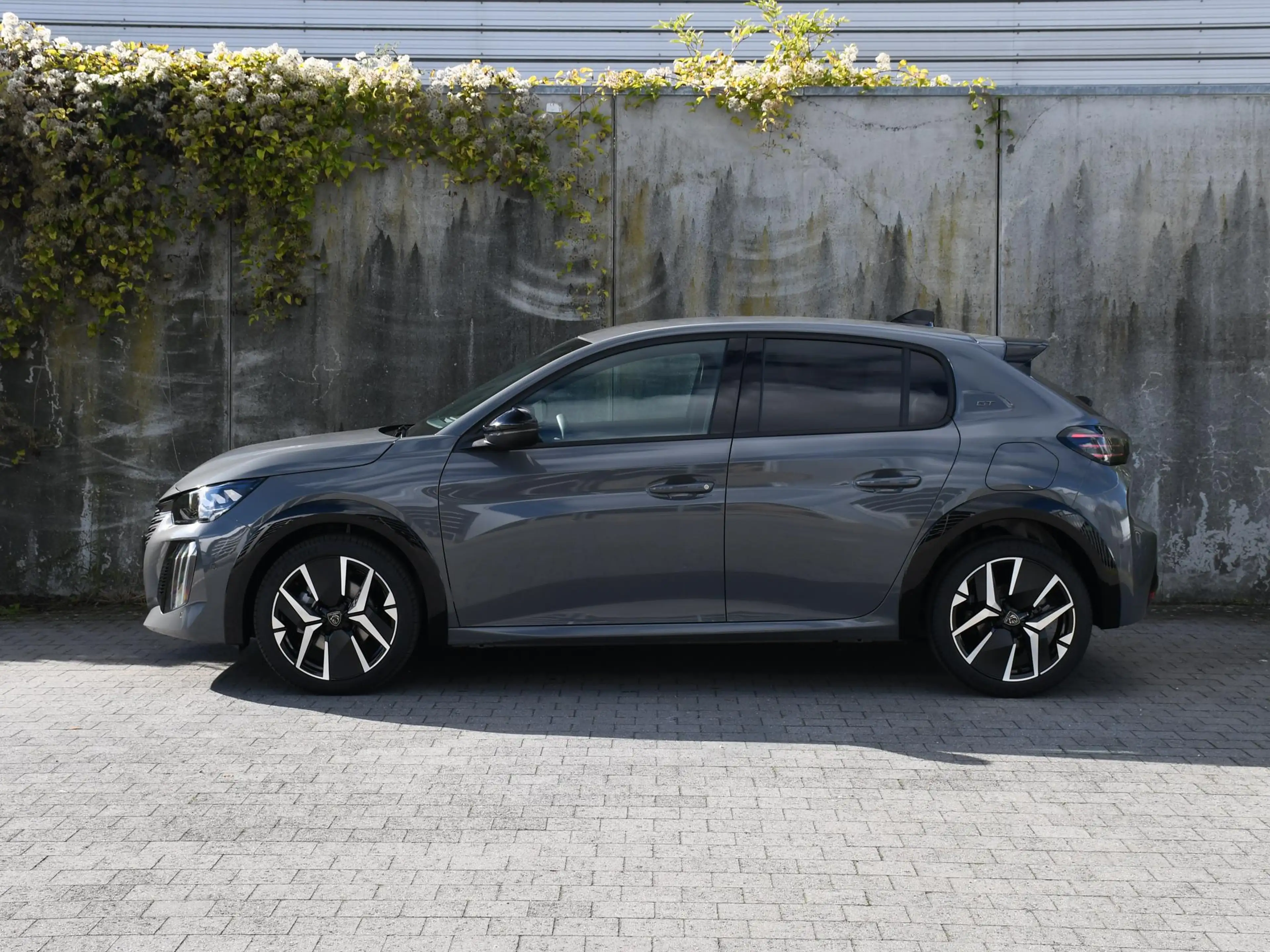 Peugeot 208 GT 1.2 Hybrid 145pk Automaat MASSAGE | 360° CAM. | — photo 3