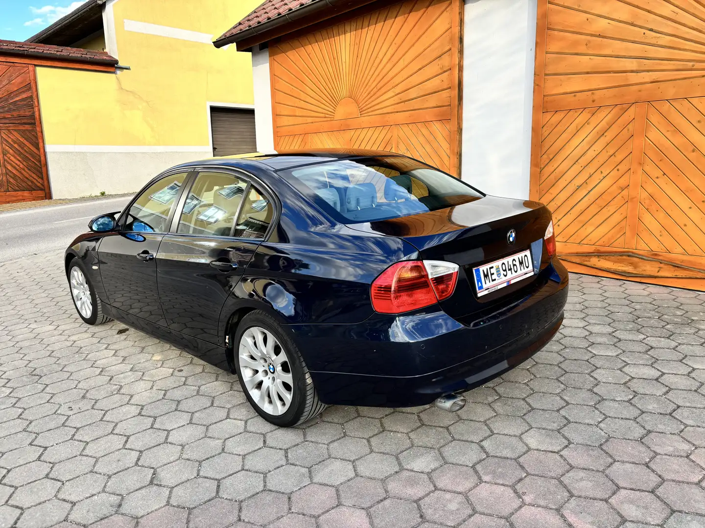 BMW 318 318d /Pickerl Neu/8fach Bereifung/Anhängerkupplung - 2