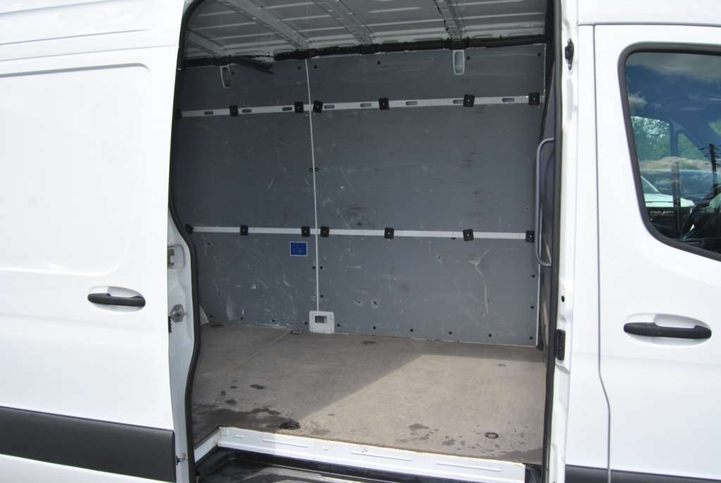 Image 18