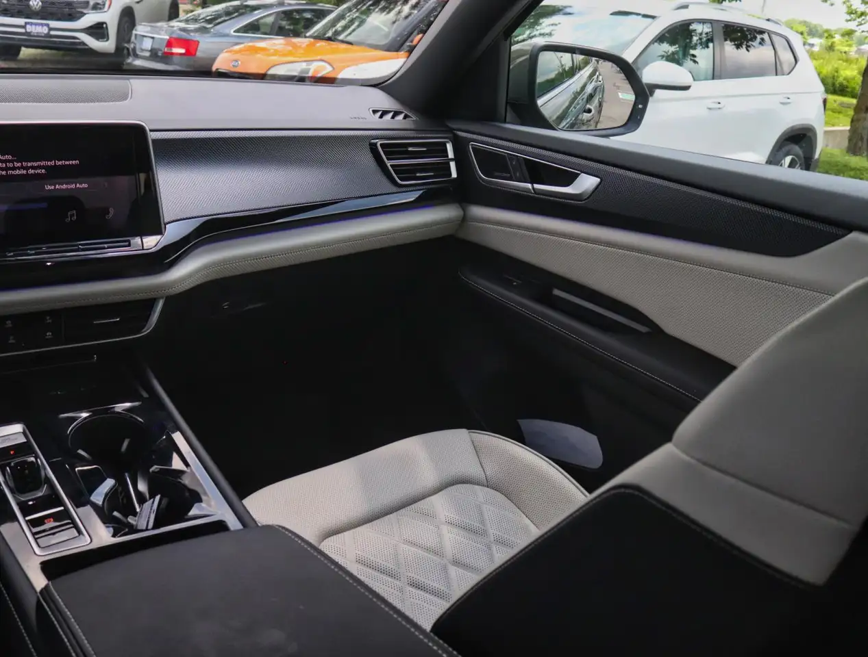 Volkswagen Atlas снимка Volkswagen Atlas