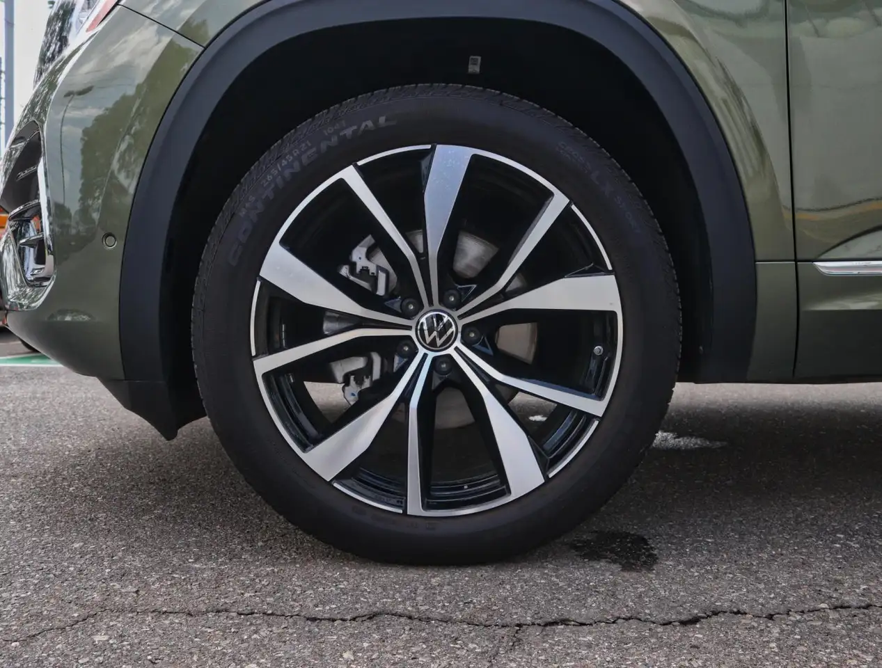 Volkswagen Atlas снимка Volkswagen Atlas