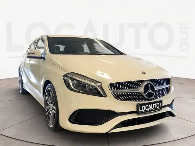 Mercedes-Benz A-Class view 3
