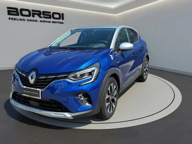 2022 Renault Captur in Blue for sale