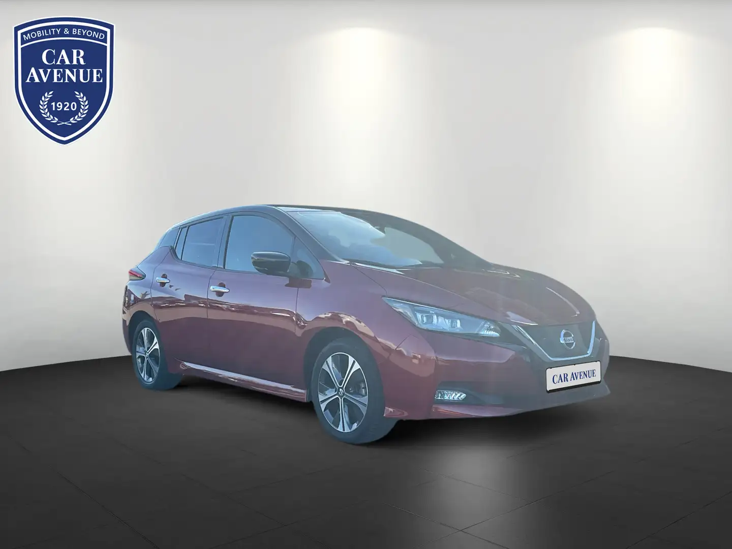 Nissan Leaf 40 kWh N-Connecta Rojo - 2