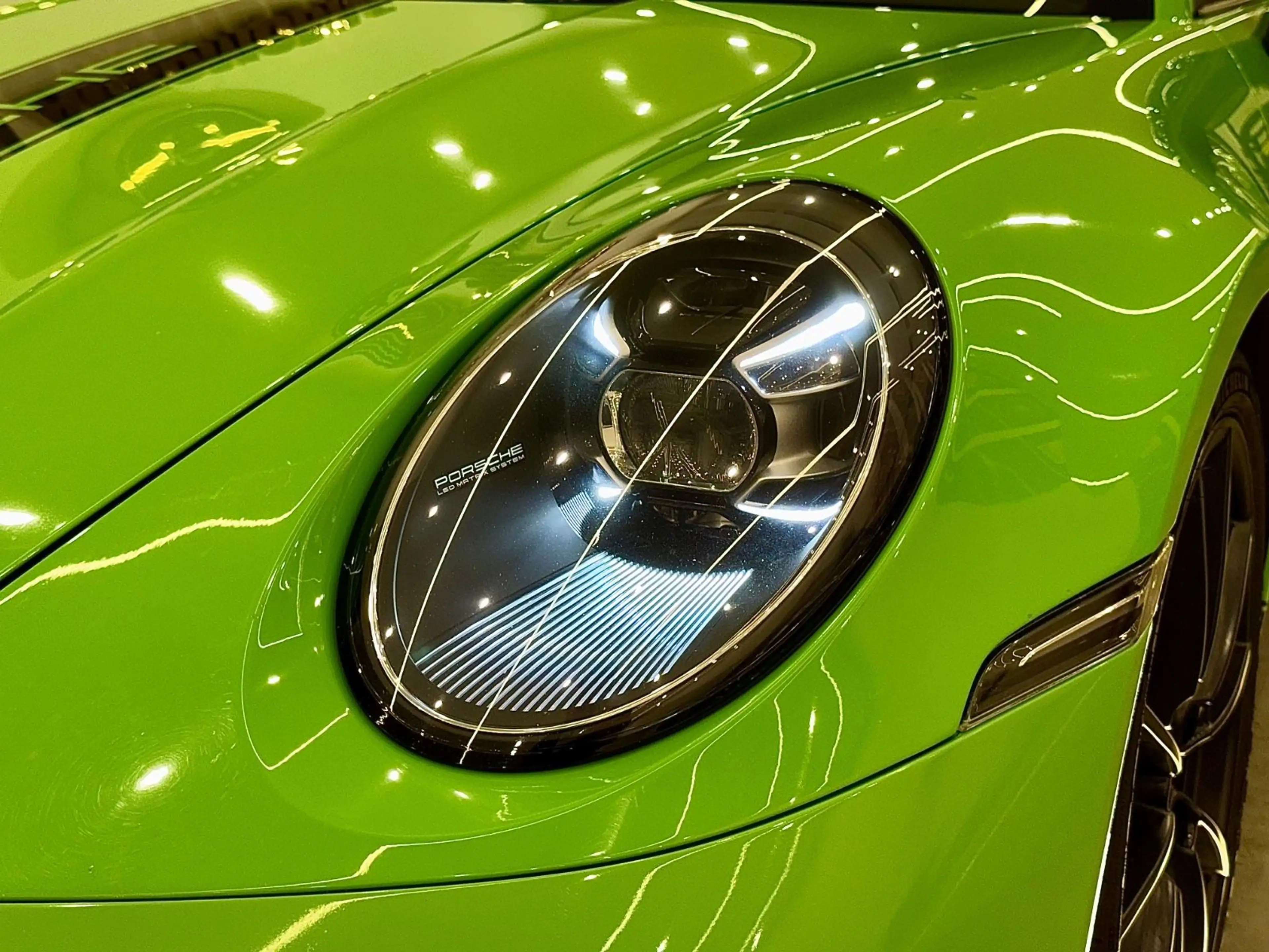 Porsche 911 / 992 Carrera 4 S Sport Chrono Pano/Matrix — photo 27