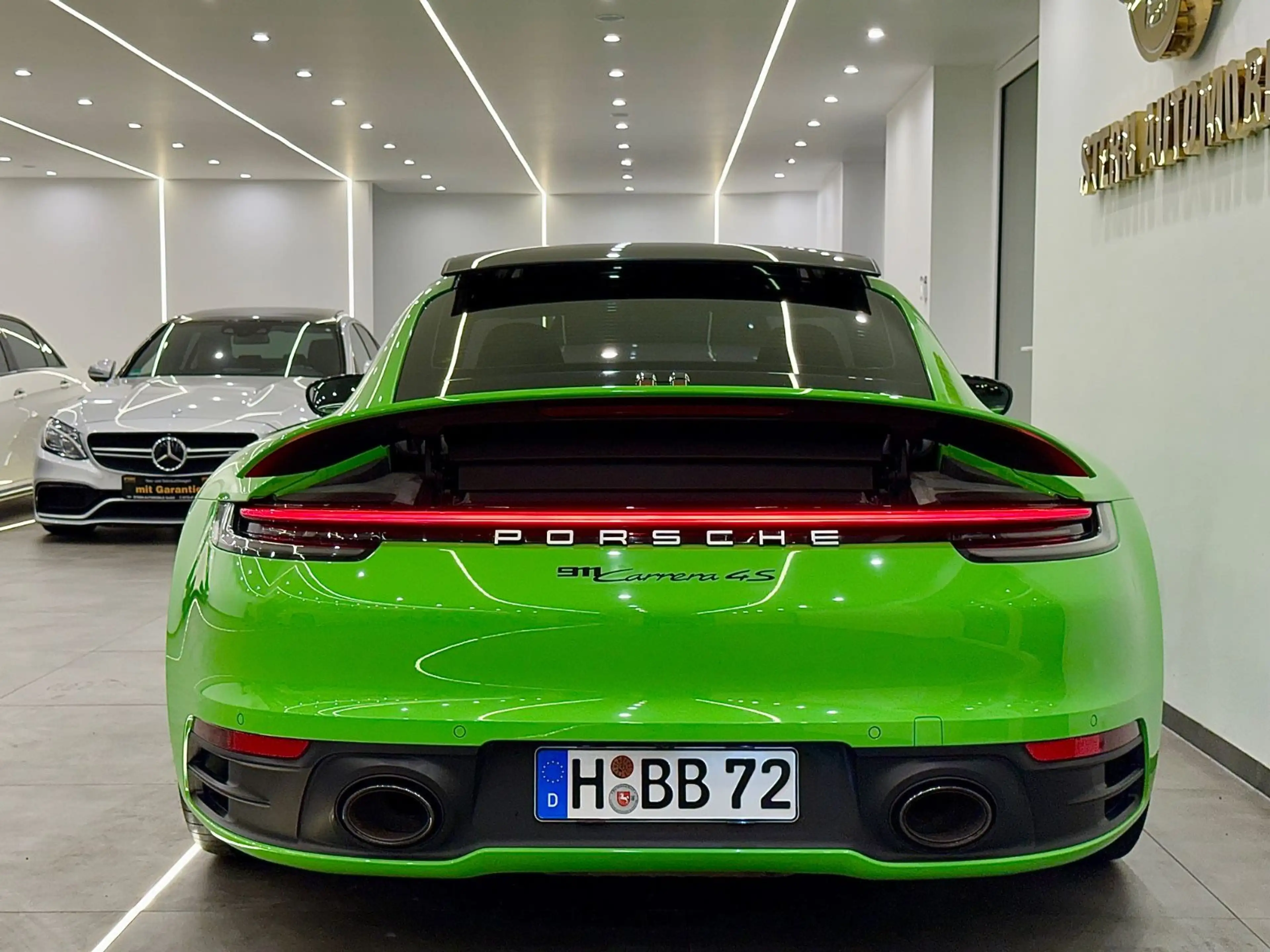 Porsche 911 / 992 Carrera 4 S Sport Chrono Pano/Matrix — photo 30