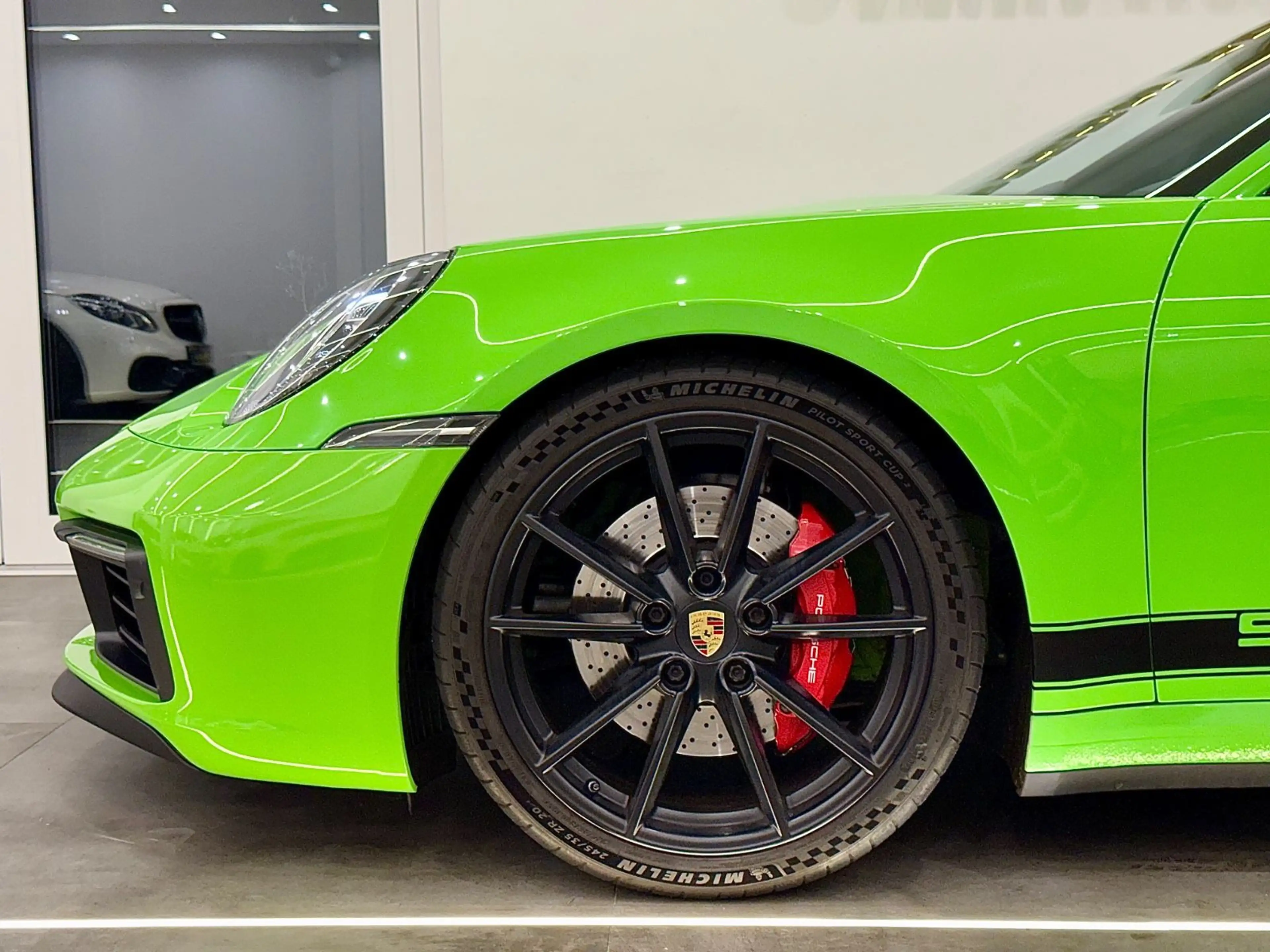 Porsche 911 / 992 Carrera 4 S Sport Chrono Pano/Matrix — photo 7