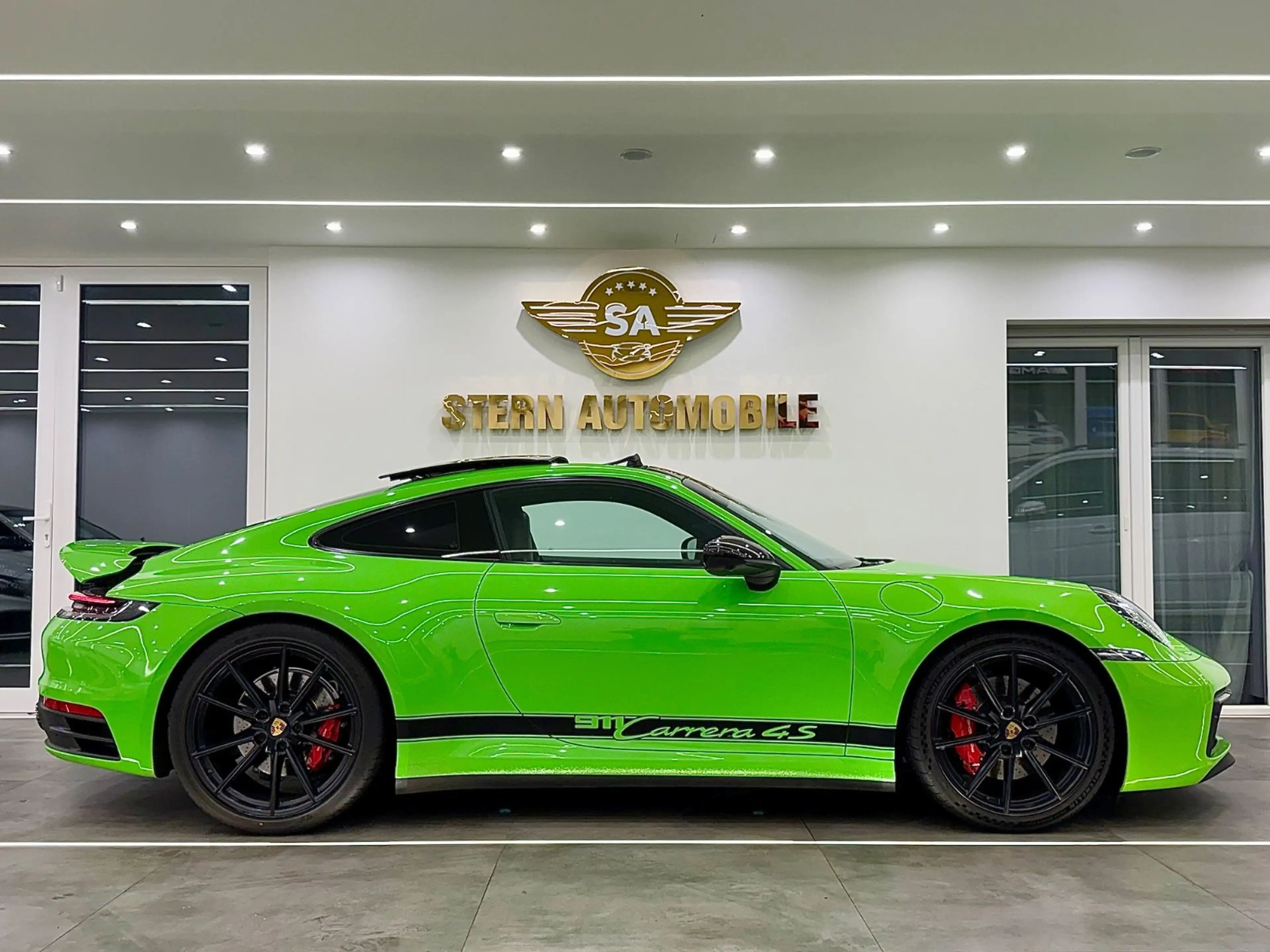 Porsche 911 / 992 Carrera 4 S Sport Chrono Pano/Matrix — photo 5