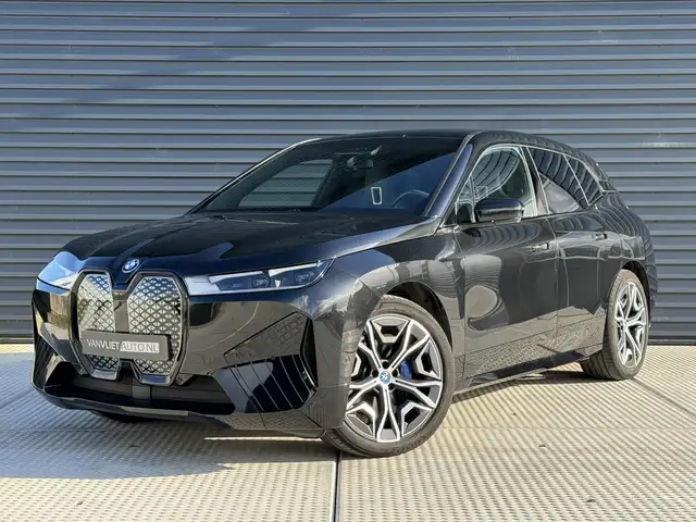 BMW iX xDrive40 Executive 77 kWh | SoH 100% | Sport Pakke