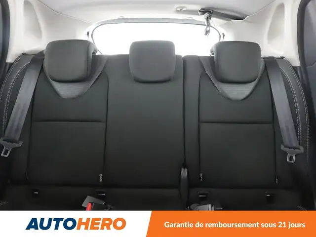 Renault Clio view 15