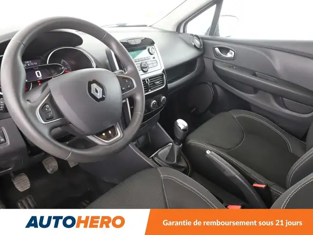 Renault Clio view 11