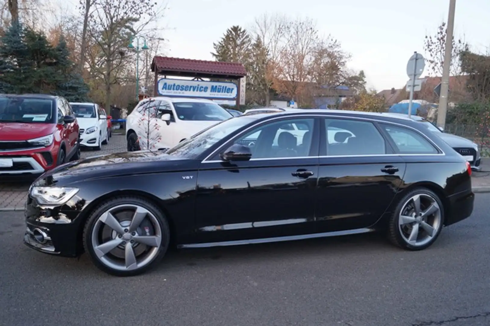 Audi S6 Avant V8 Leder-Navi-Sitzh.-3ZKlimatr.-P.Dach Schwarz - 2