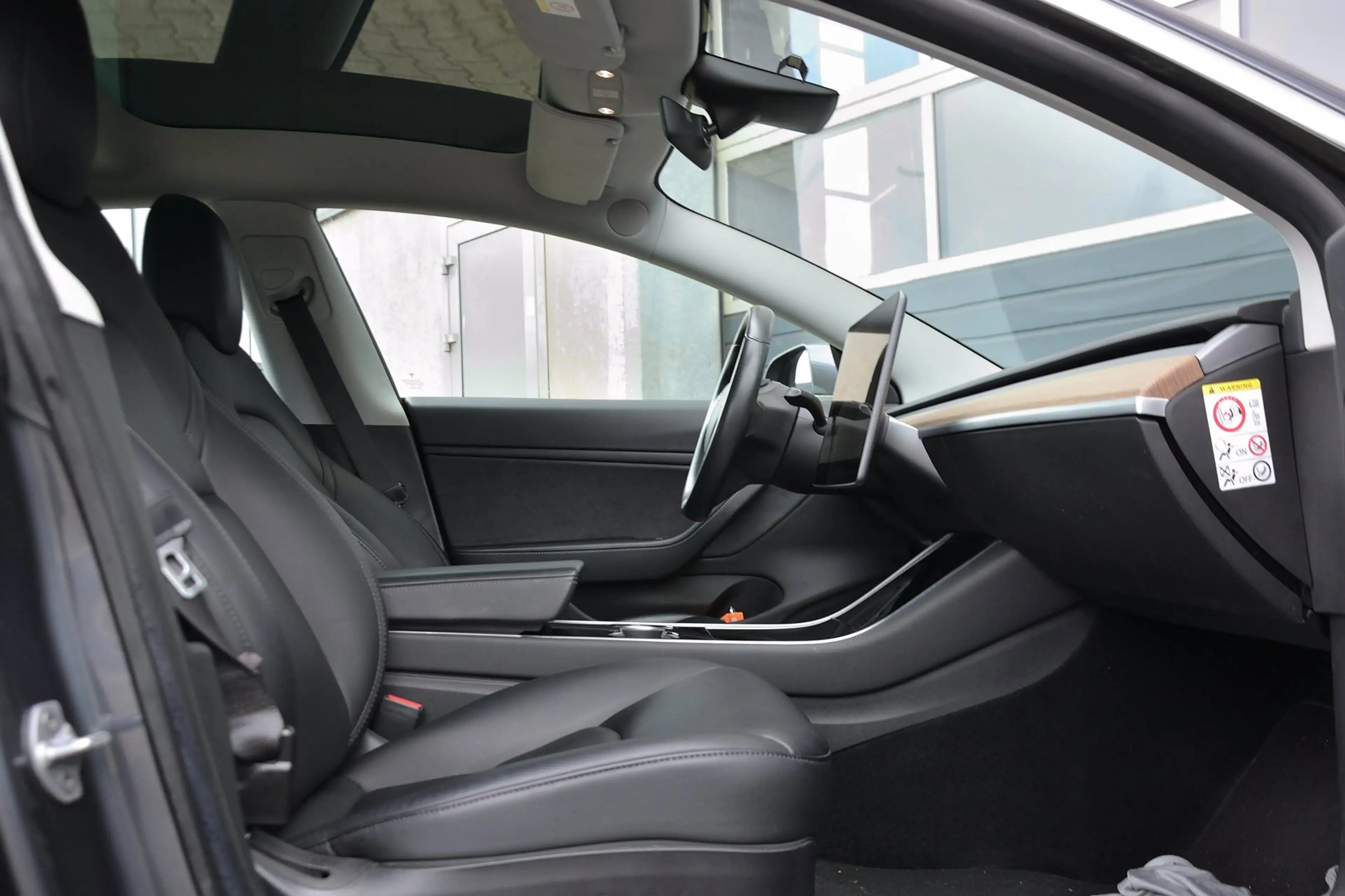 Tesla Model 3 Standard RWD Plus 60 kWh | Pano | Leder | Nette st — photo 8
