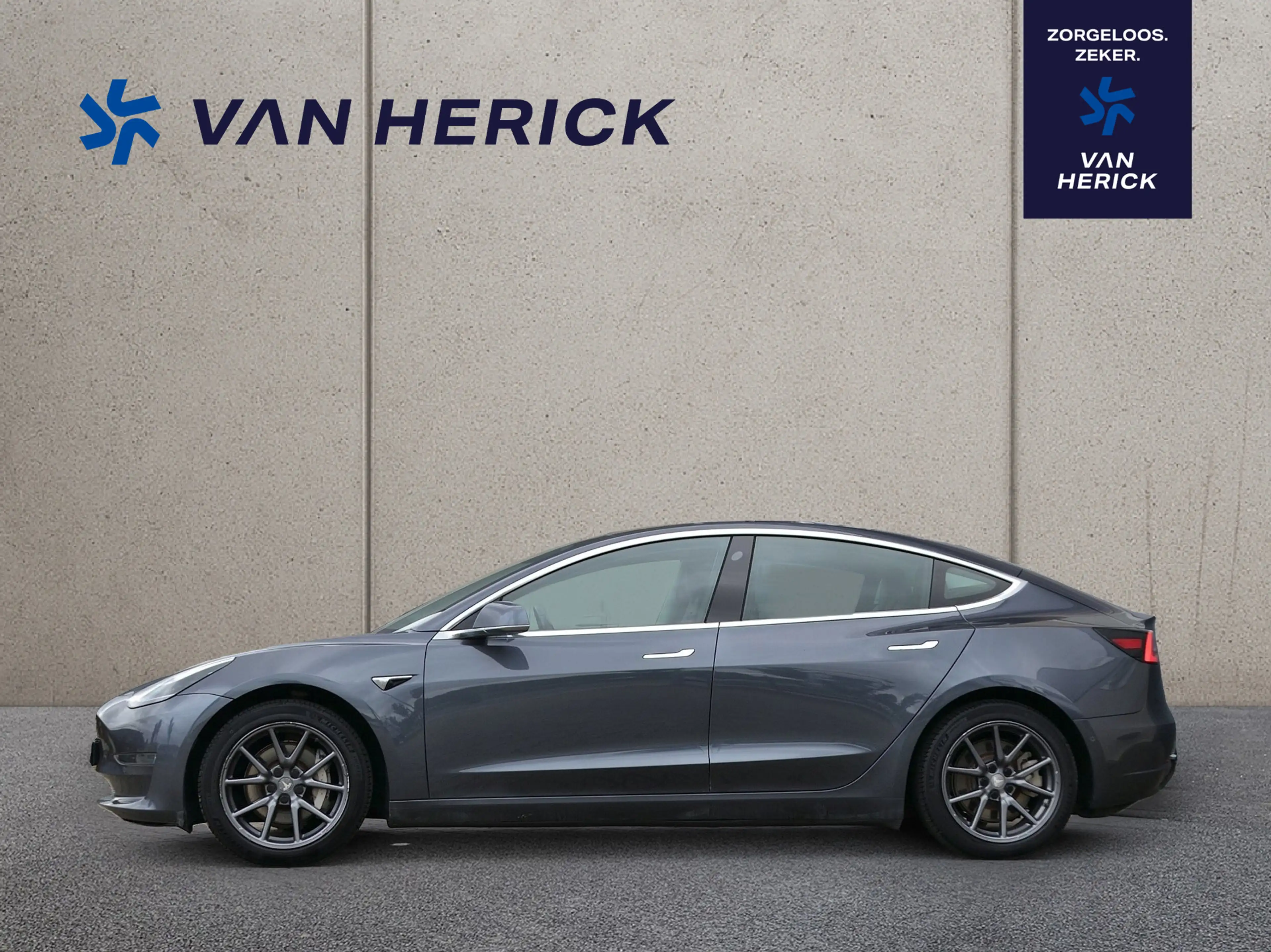 Tesla Model 3 Standard RWD Plus 60 kWh | Pano | Leder | Nette st — photo 2