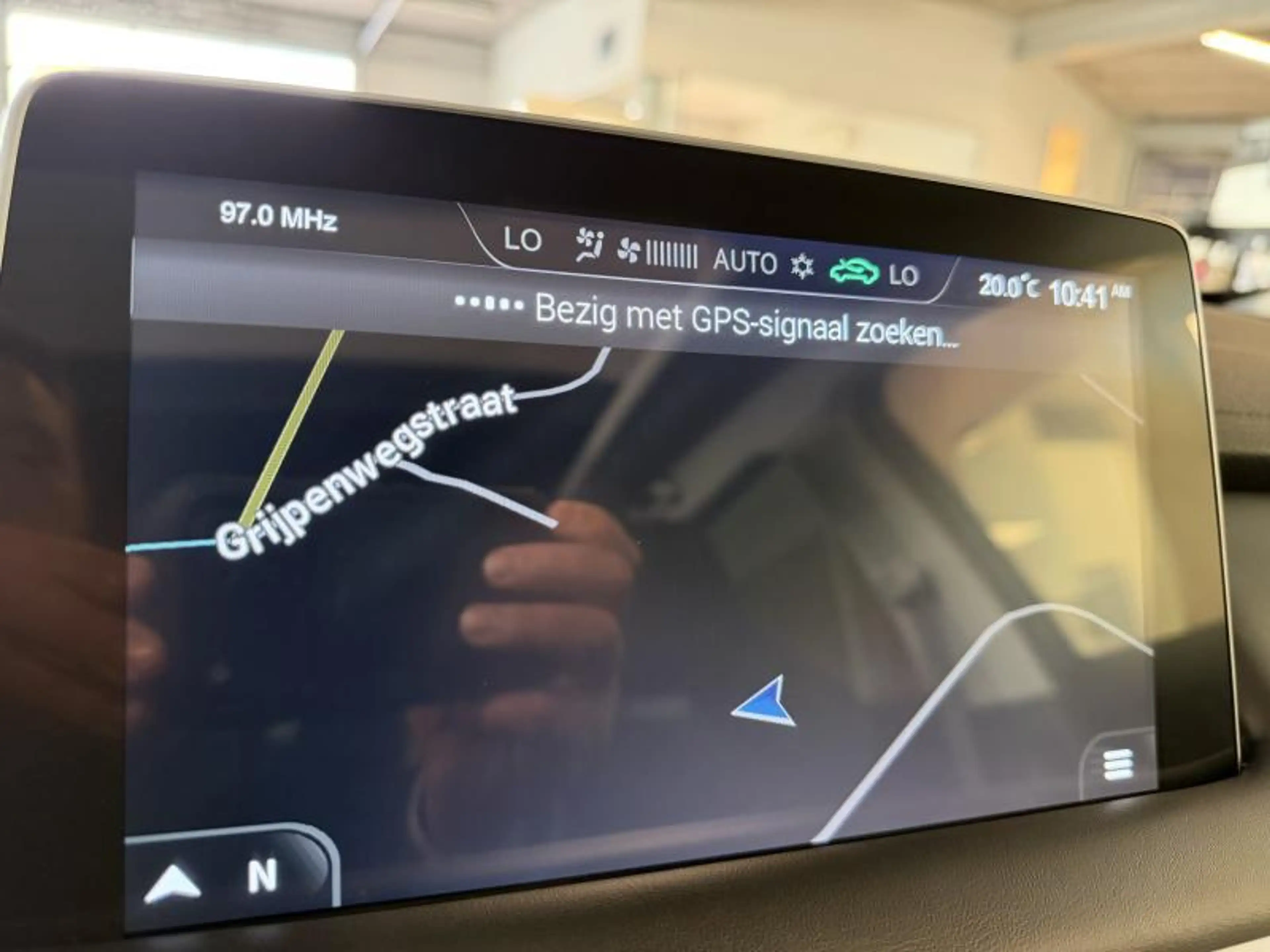 MG EHS 1.5T-GDi PLUG-IN Luxury | GPS, camera,... | FULL O — photo 5