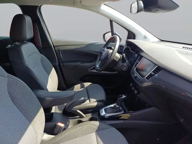 Opel Crossland X view 11