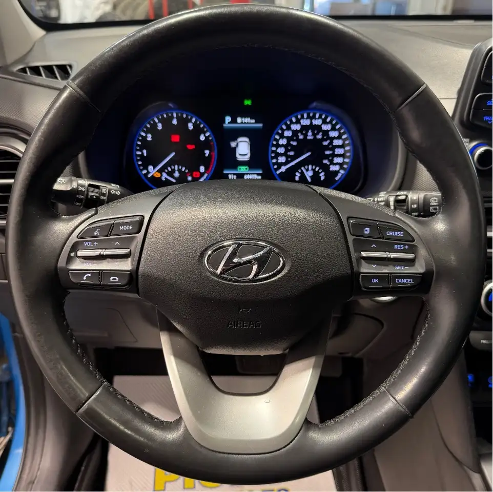 Hyundai KONA снимка Hyundai KONA
