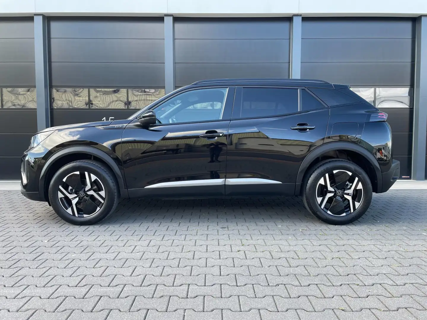 Peugeot 2008 1.2 PureTech 130 GT | Camera | PDC | Carplay Noir - 2