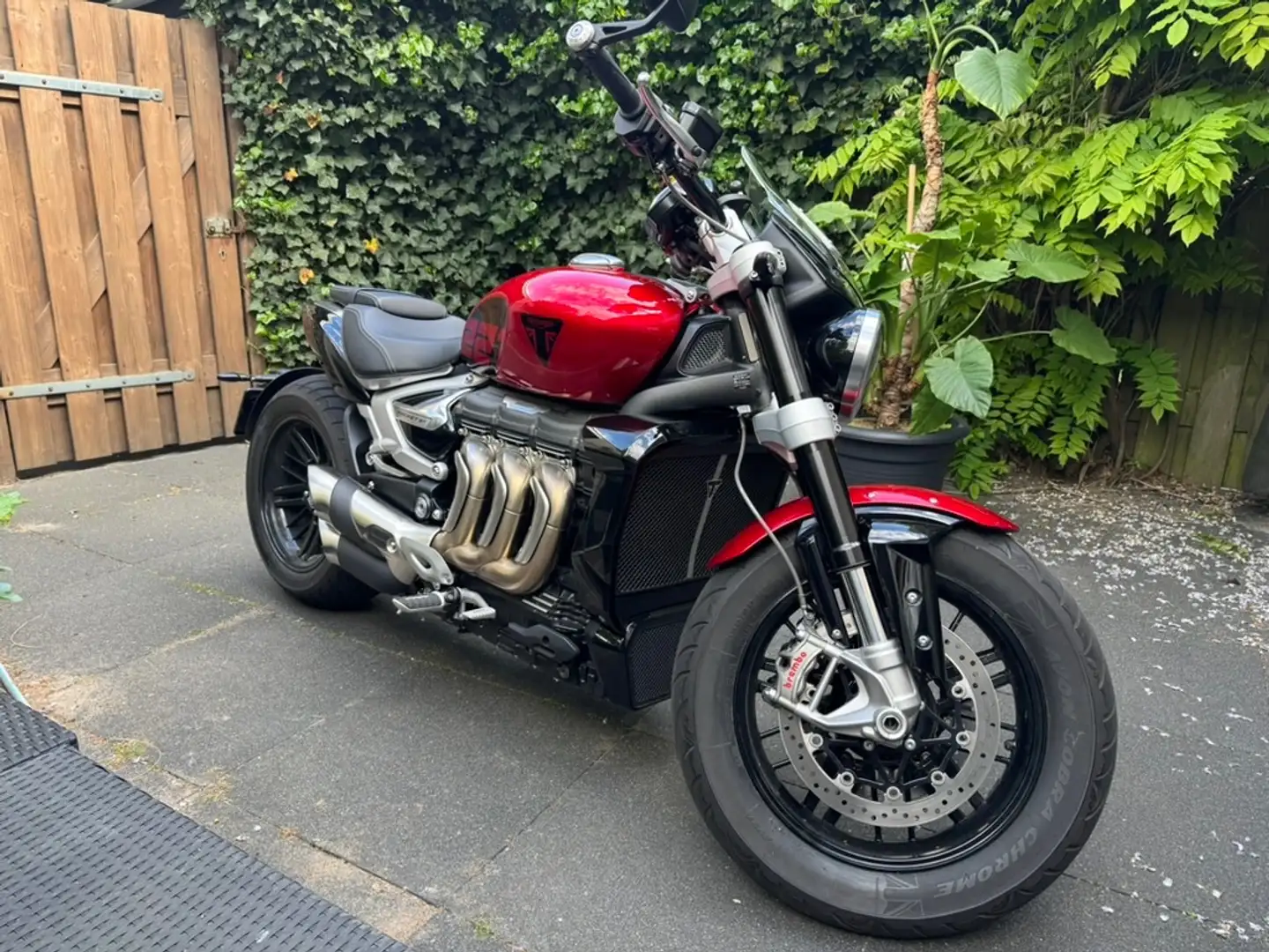 Triumph Rocket 3 R 221 Special Edition Roşu - 2