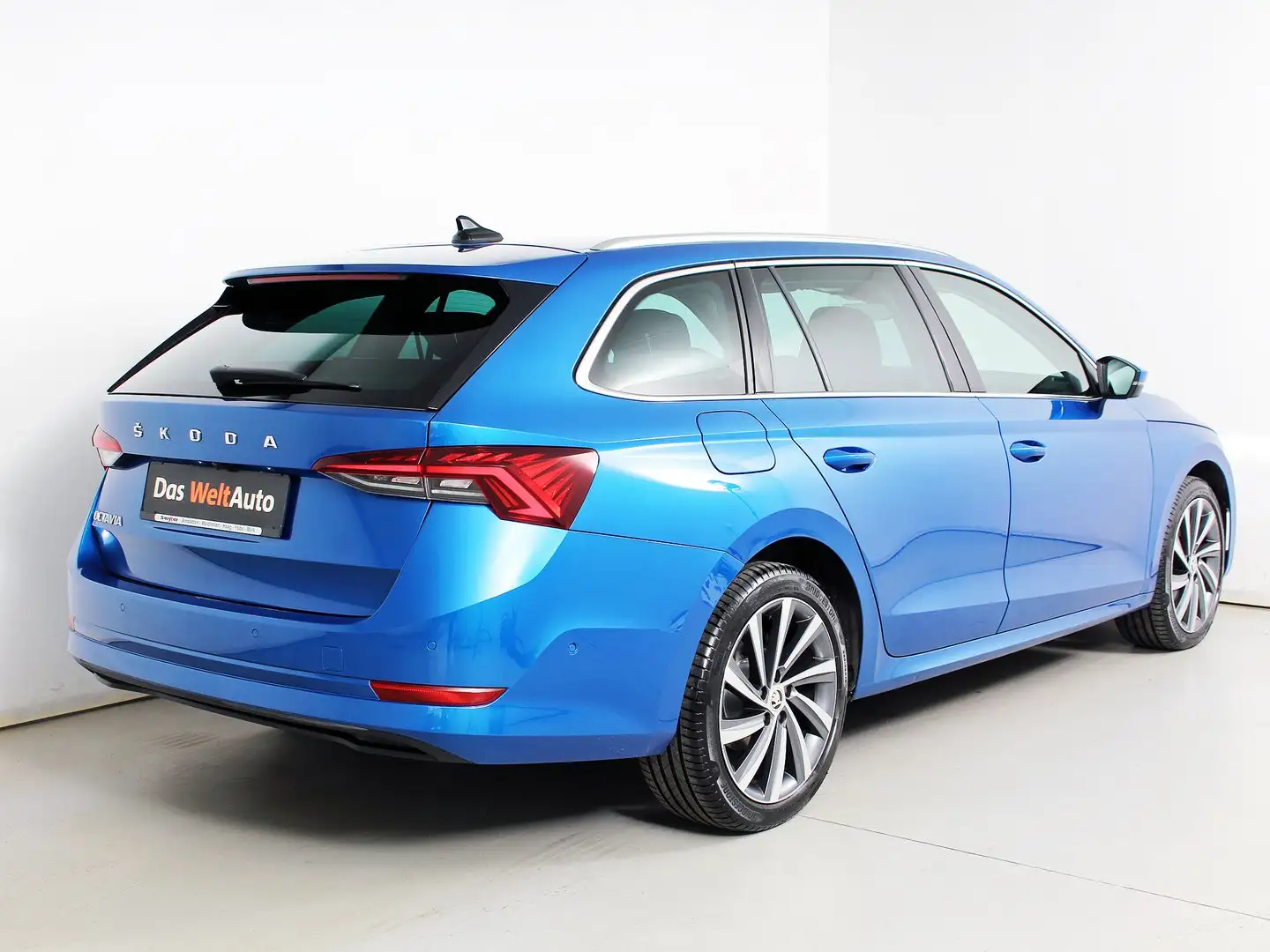 Skoda Octavia Style TDI DSG Blau - 2