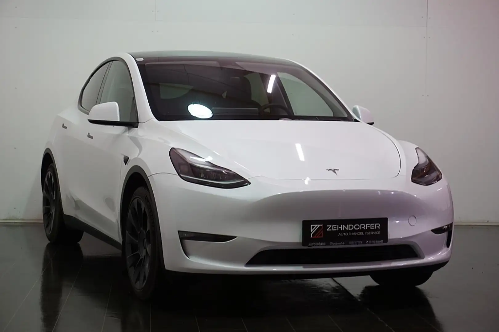 Tesla Model Y Long Range AWD 75kWh / 1.Besitz / Pickerl neu Weiß - 1